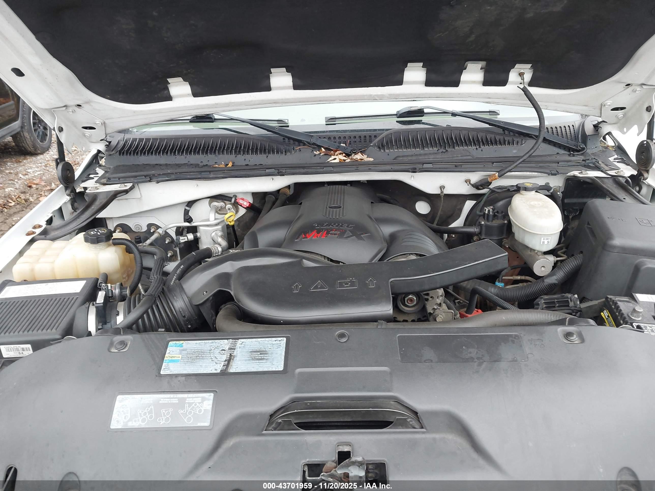 GMC SIERRA image 10