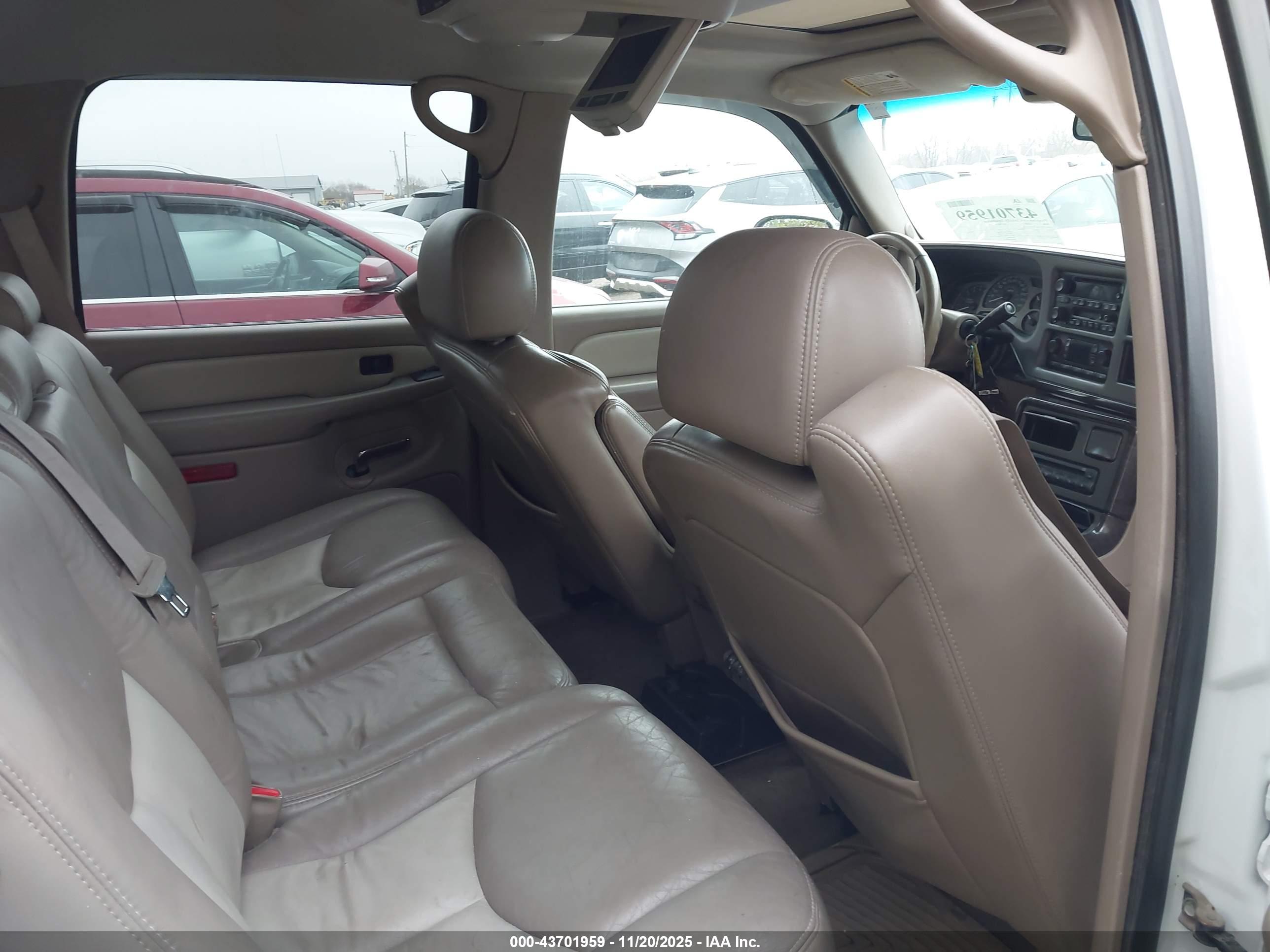 GMC SIERRA image 8