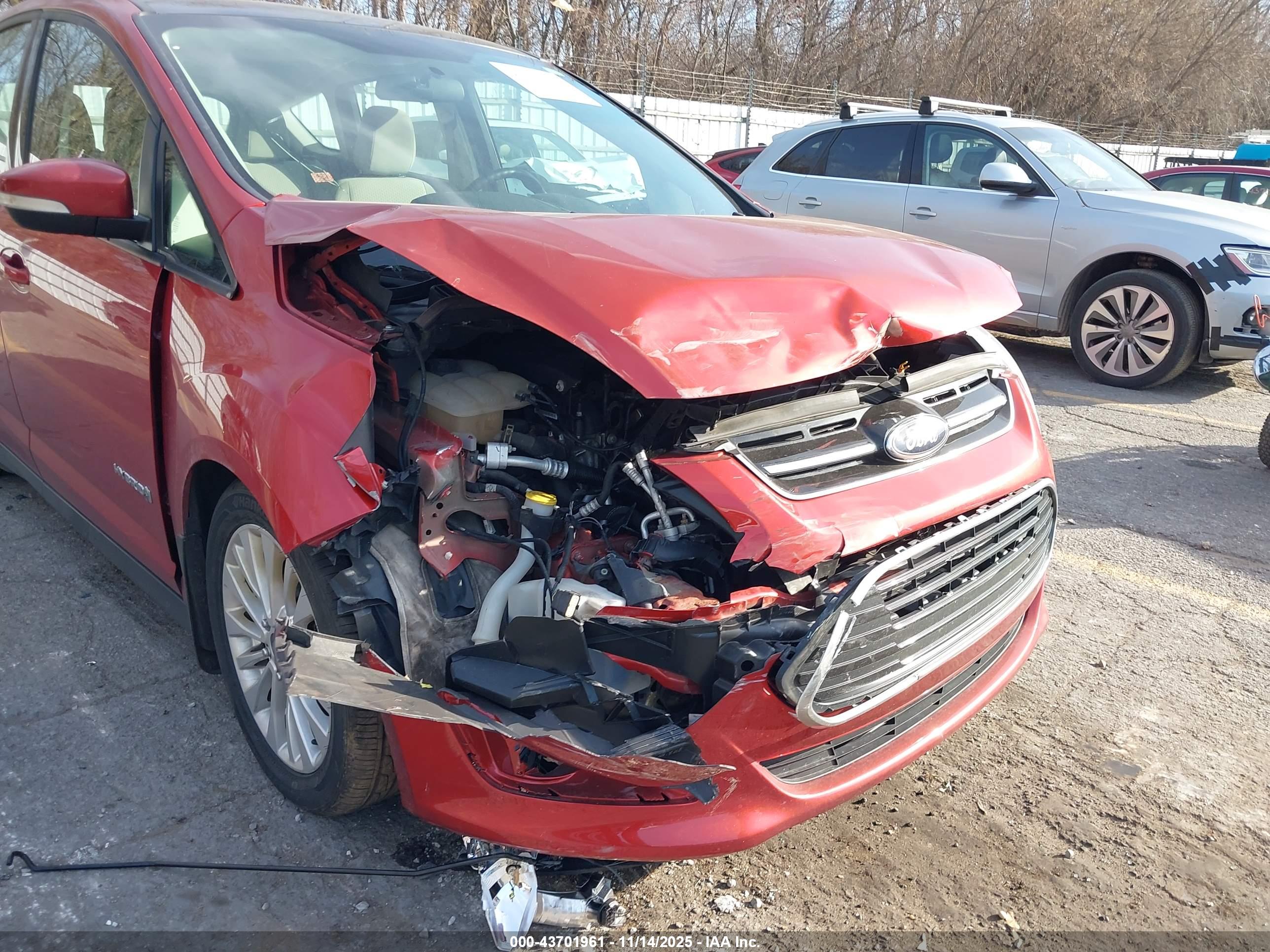 FORD C-MAX image 6