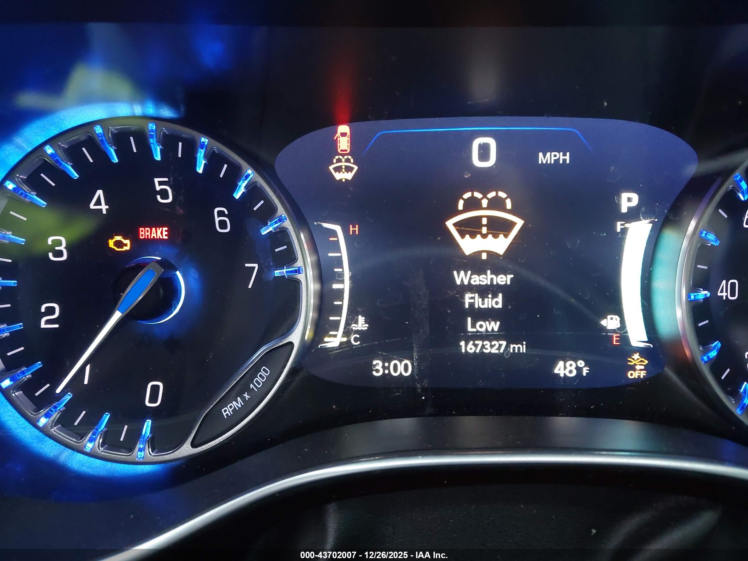 CHRYSLER PACIFICA image 7
