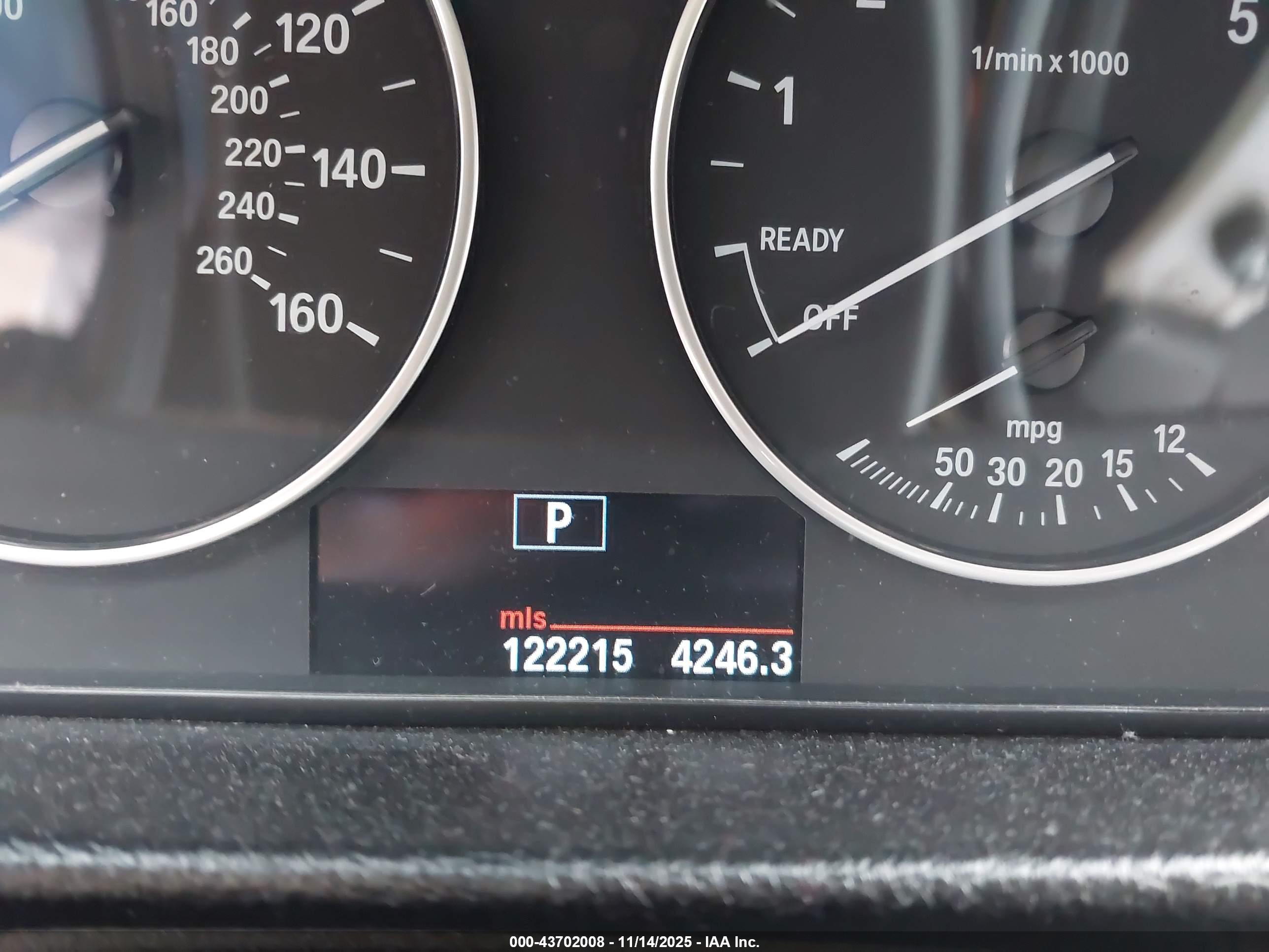BMW 328I image 7