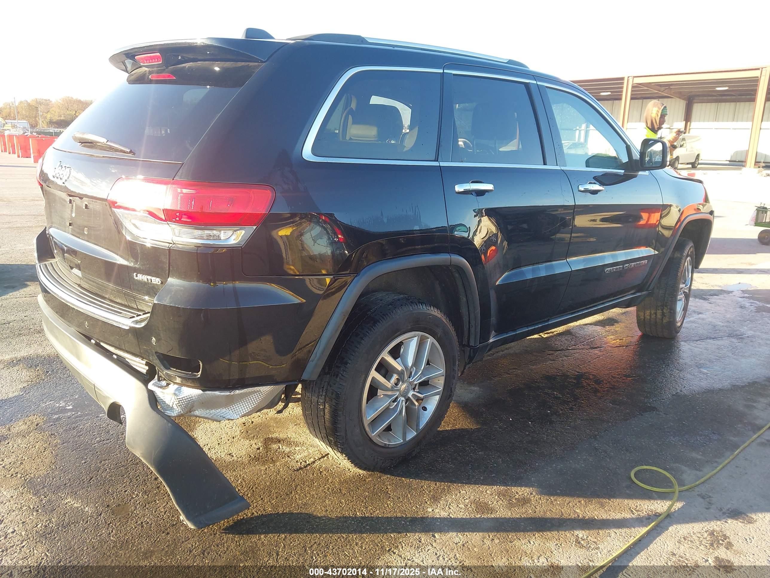 JEEP GRAND image 4