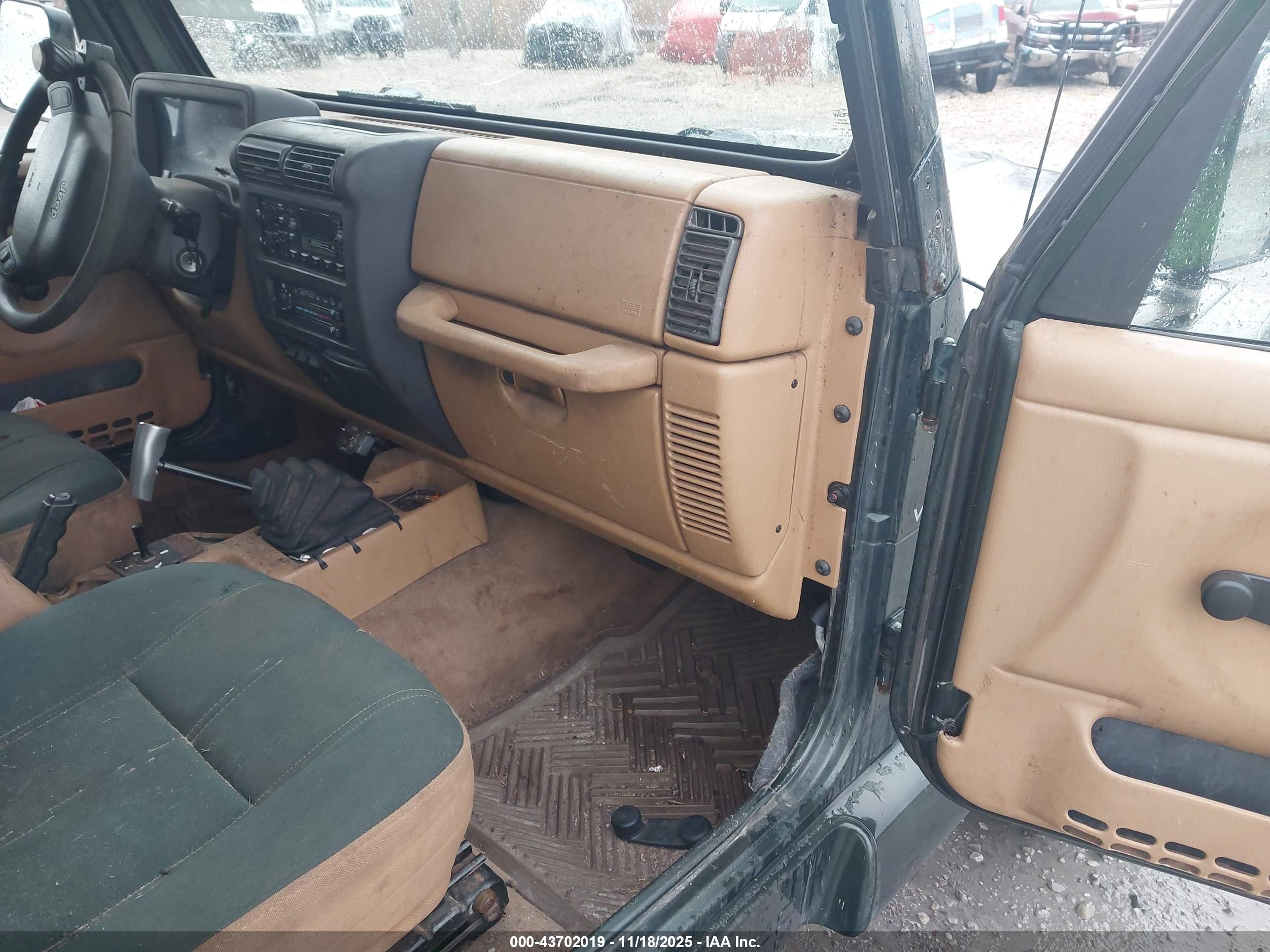 JEEP WRANGLER image 5
