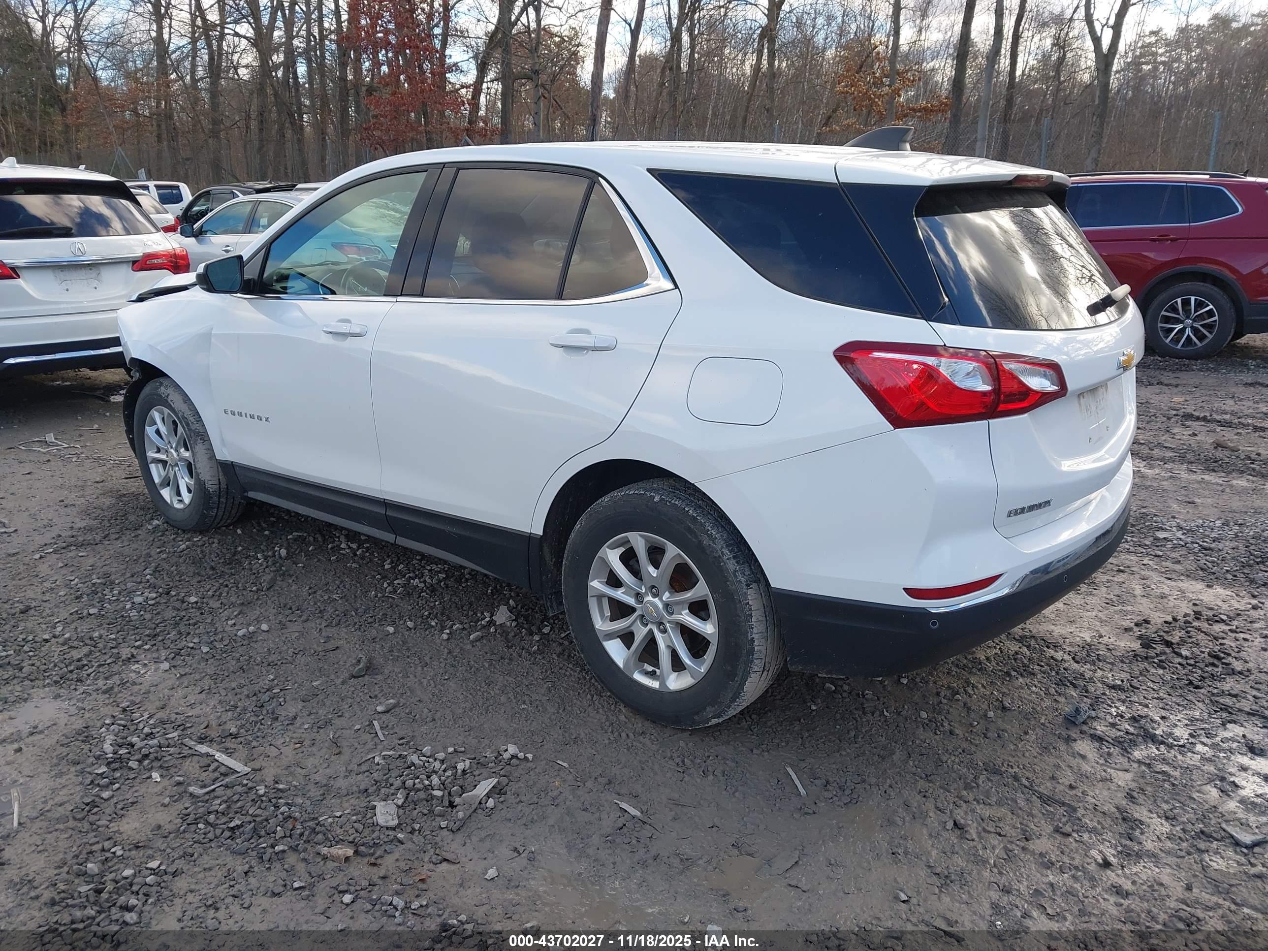 CHEVROLET EQUINOX image 3