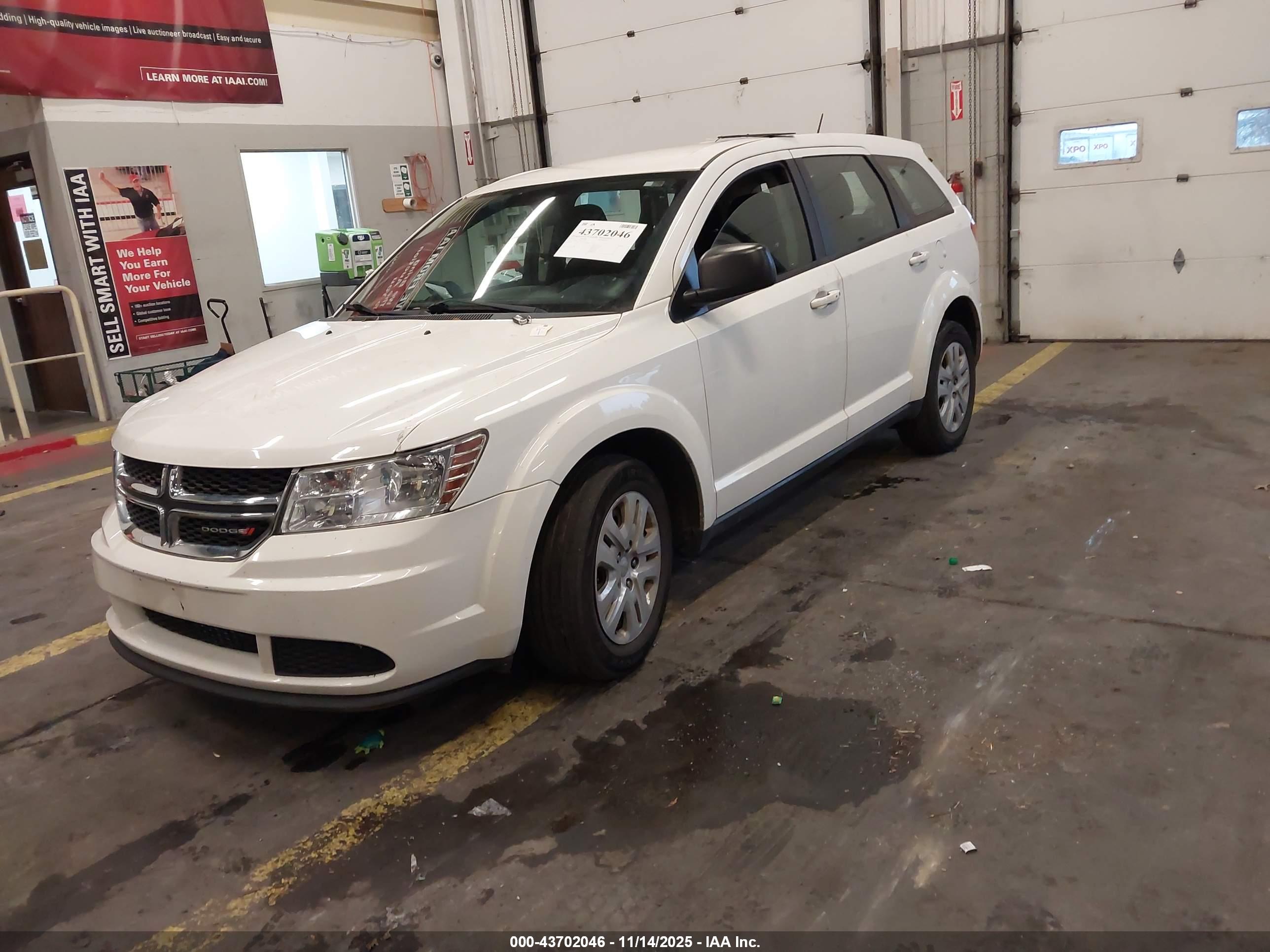 DODGE JOURNEY image 2