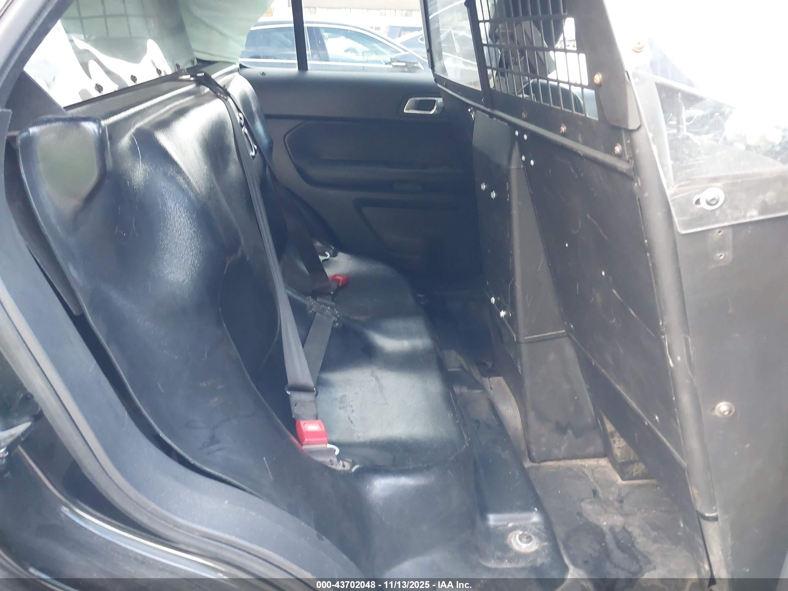 FORD UTILITY image 8