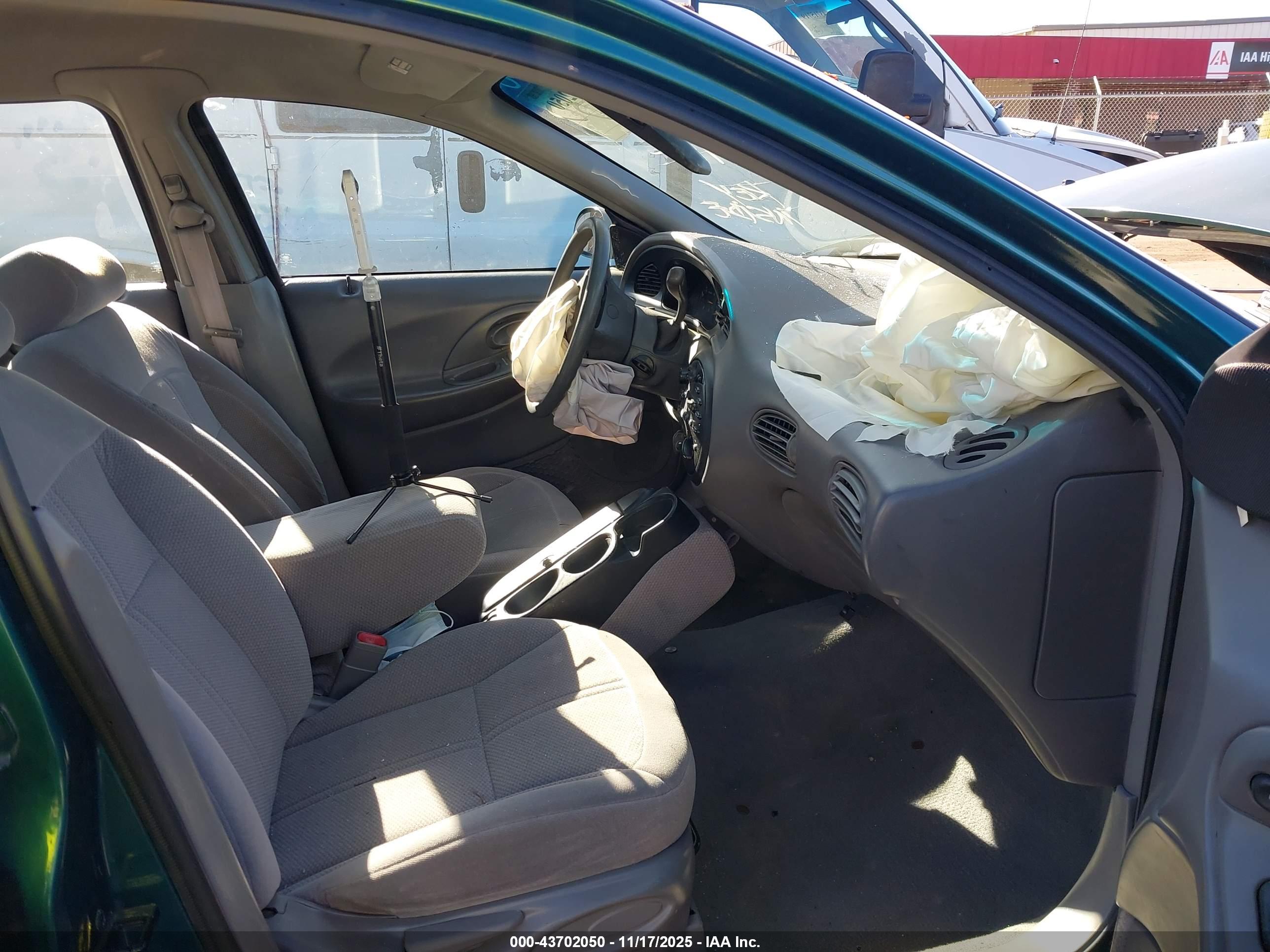 FORD TAURUS image 5