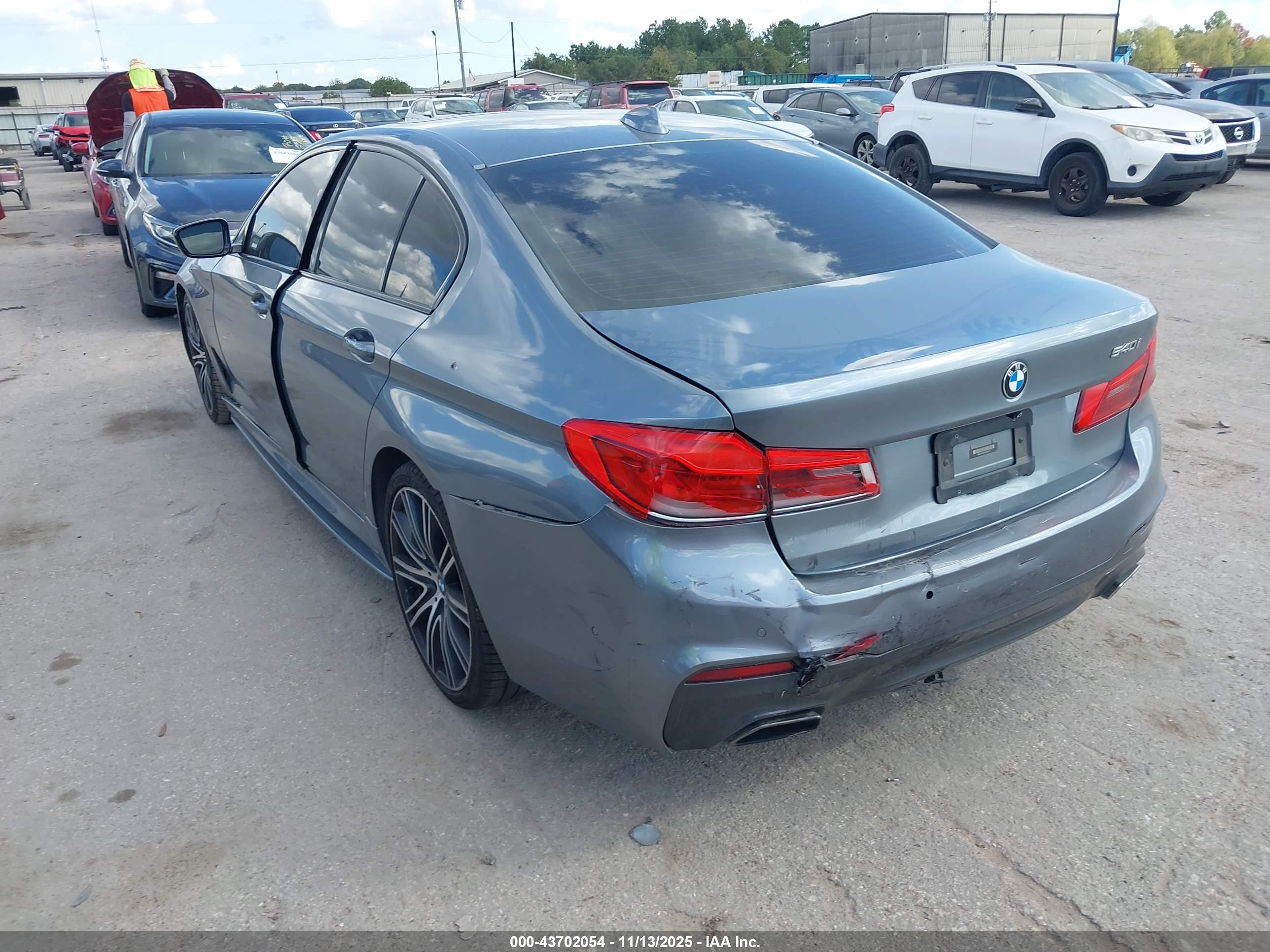 BMW 540I image 3