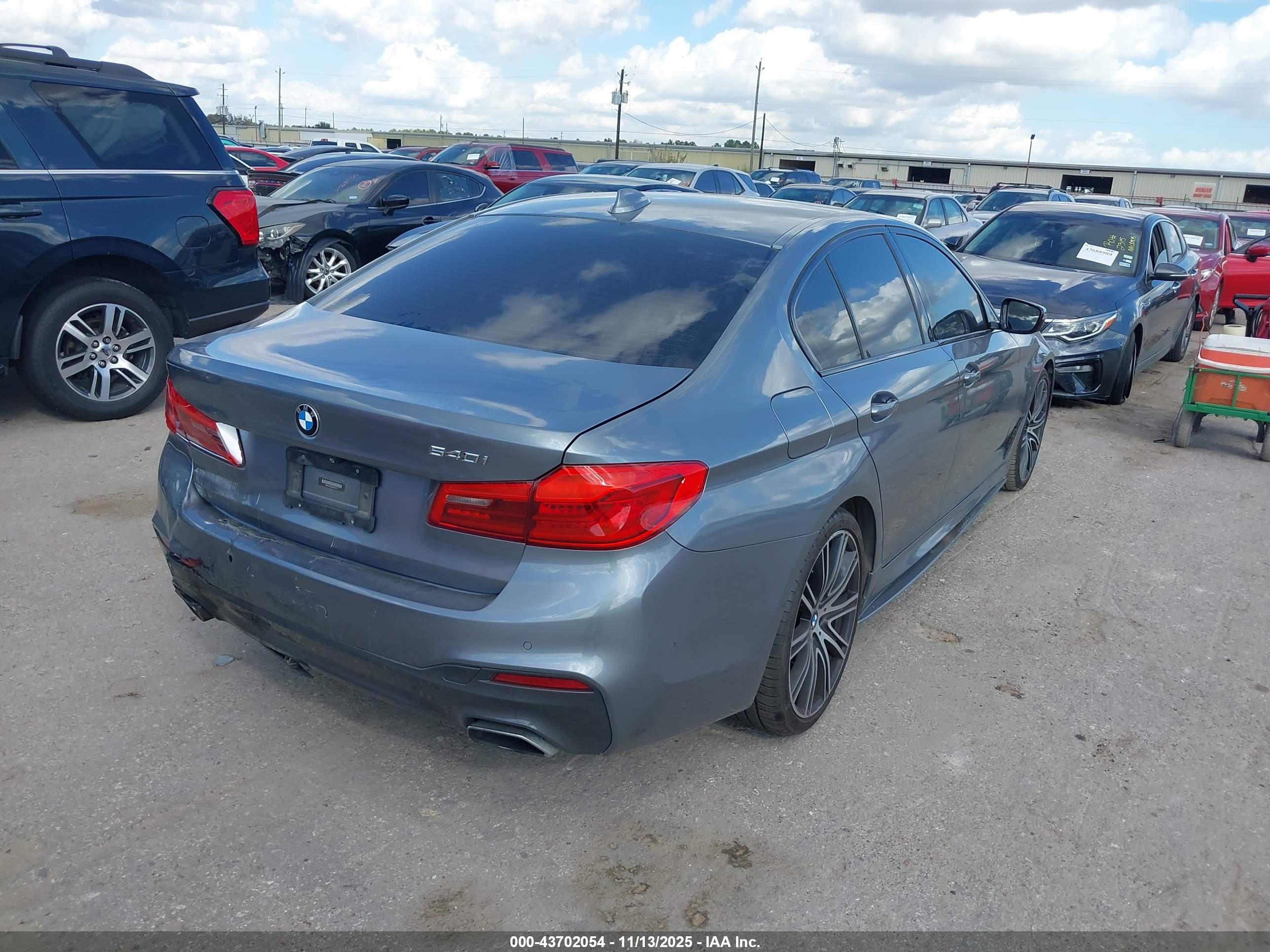 BMW 540I image 4