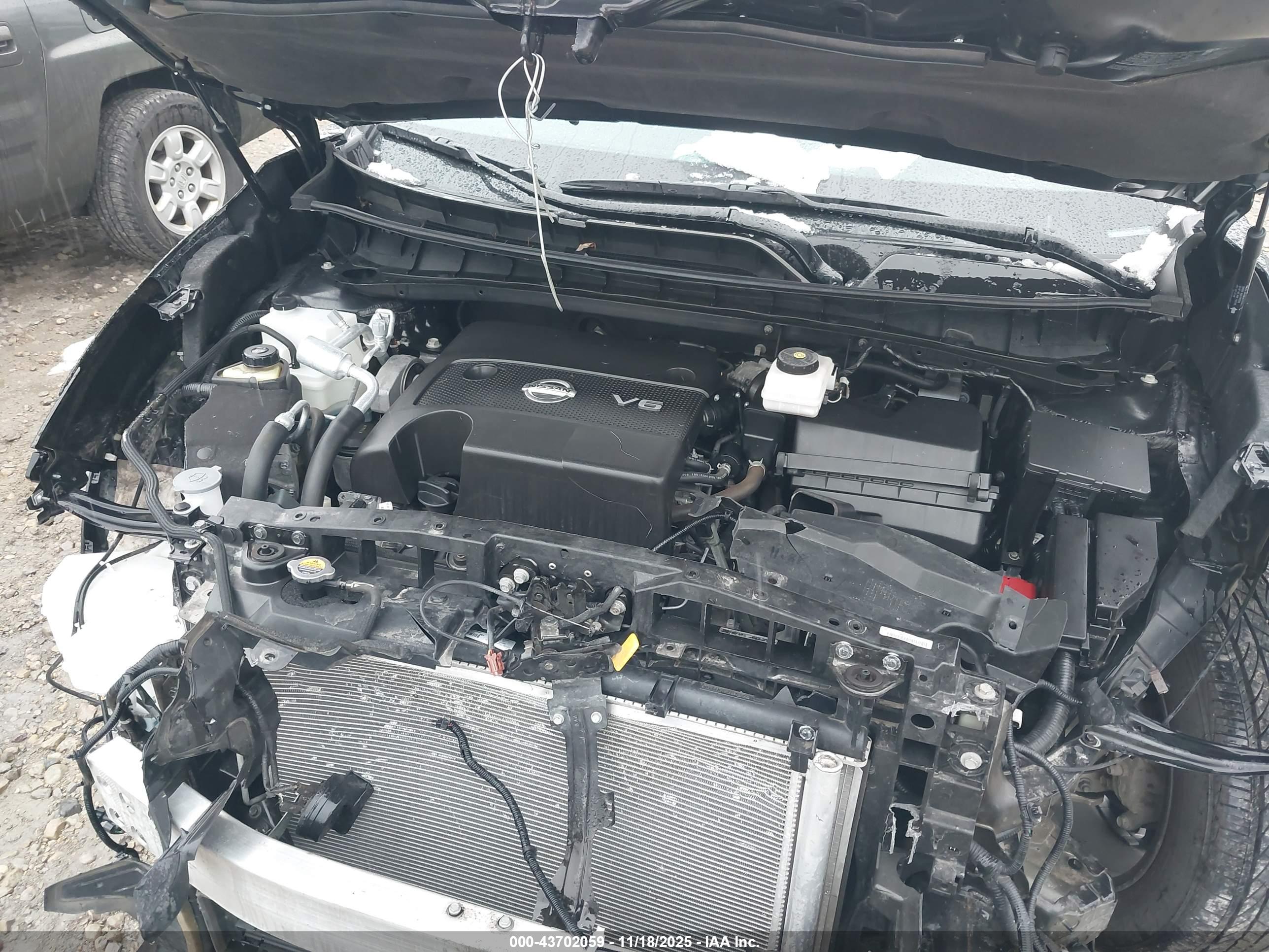 NISSAN MURANO image 10