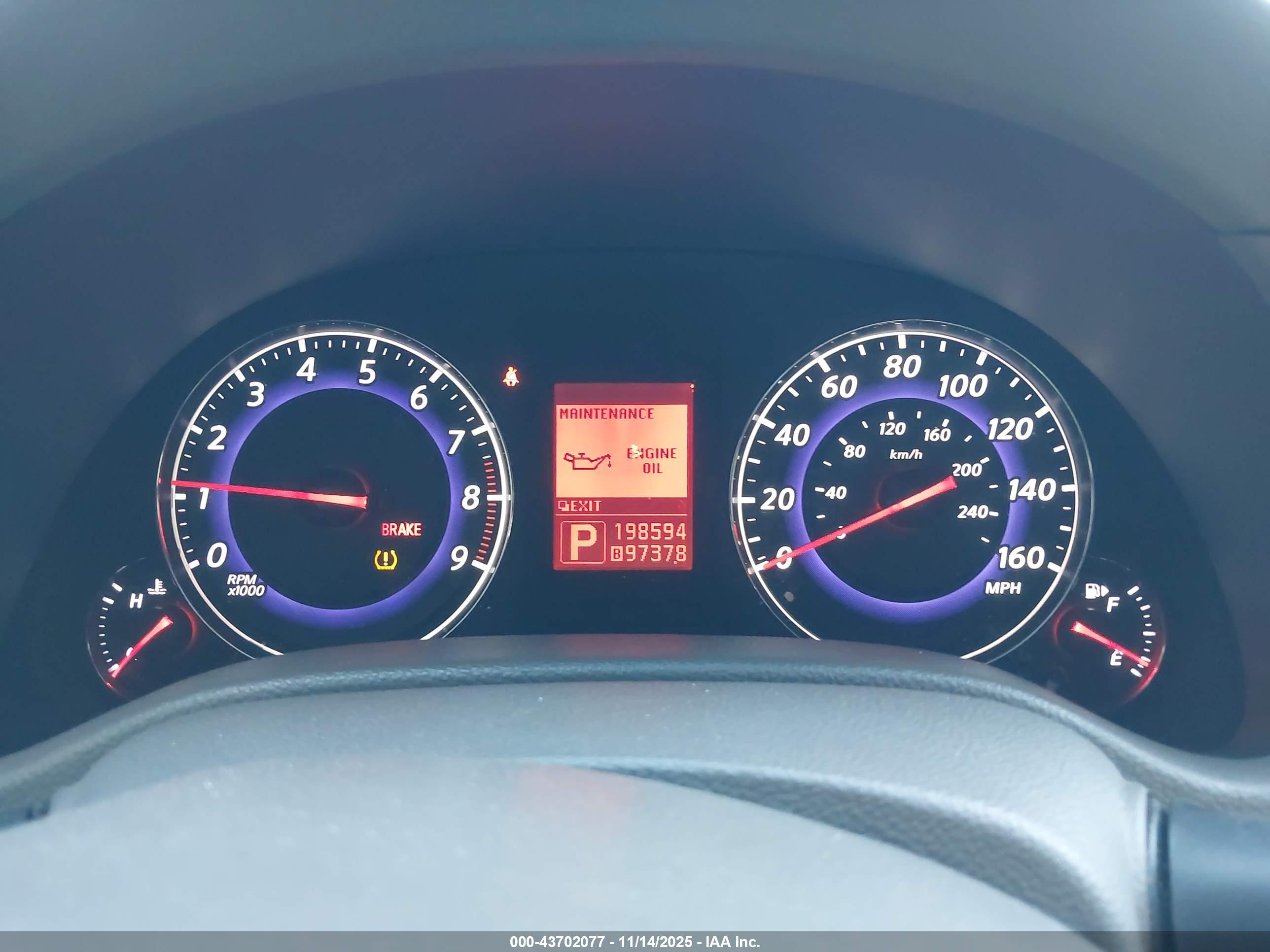 INFINITI G37 image 7