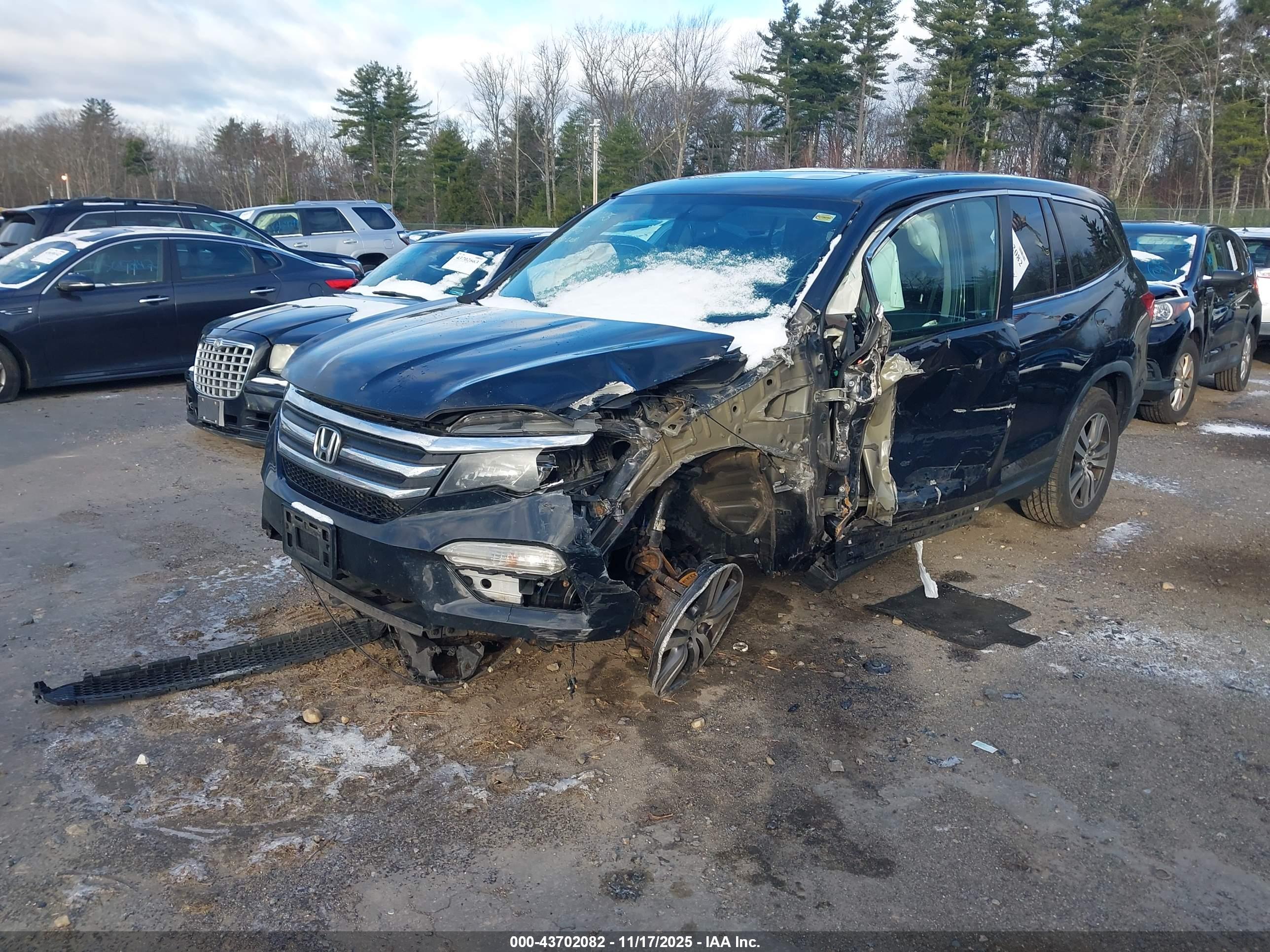 HONDA PILOT image 2