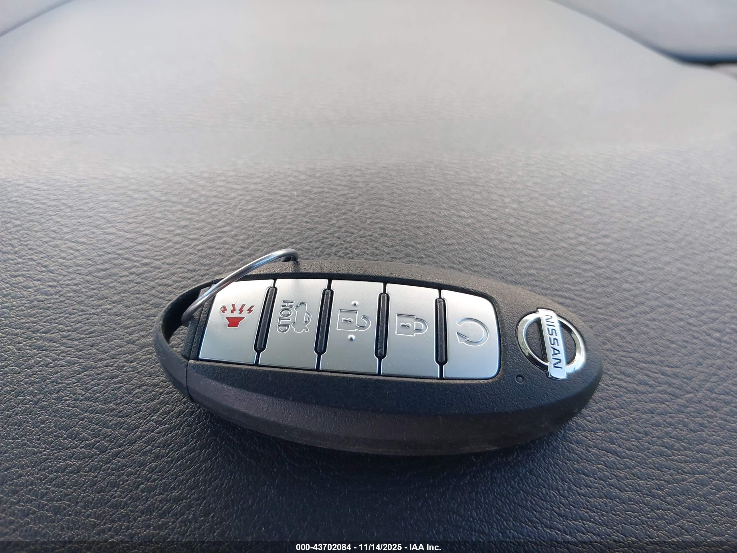 NISSAN SENTRA image 11