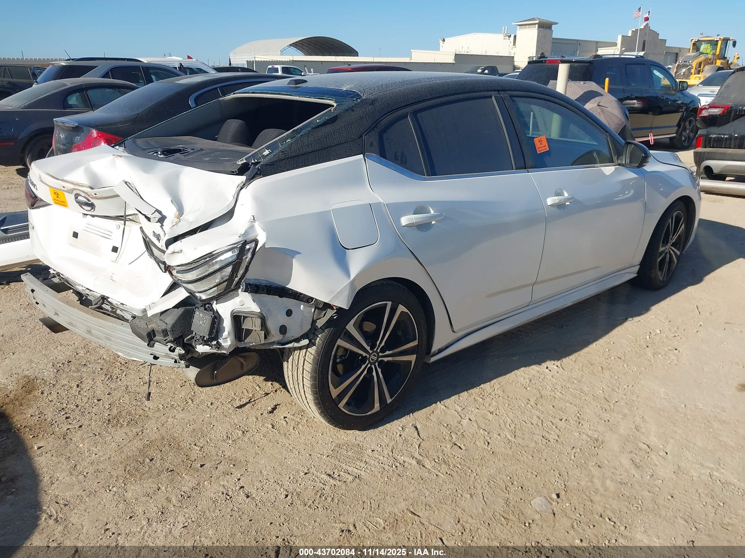 NISSAN SENTRA image 4