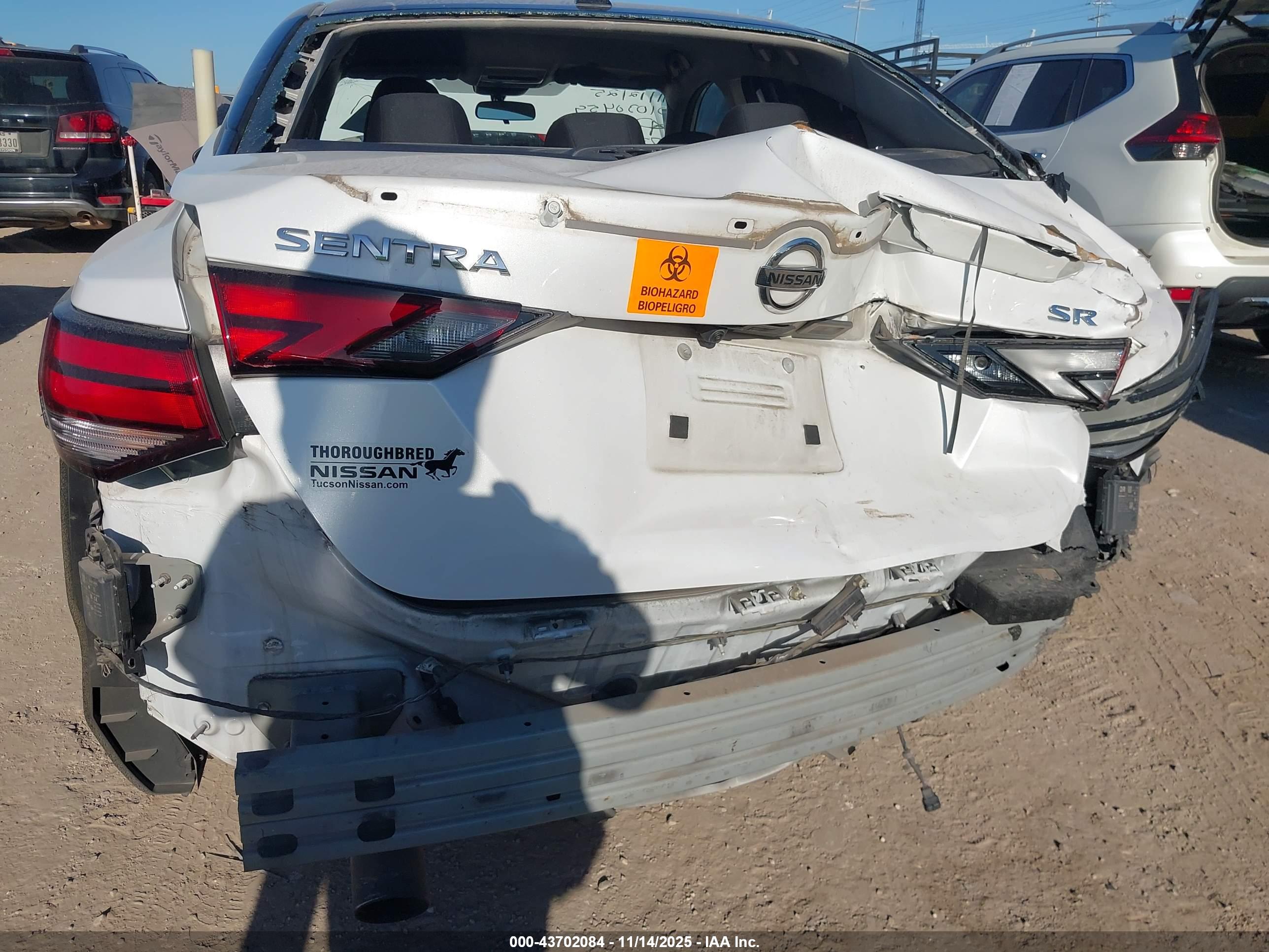 NISSAN SENTRA image 6