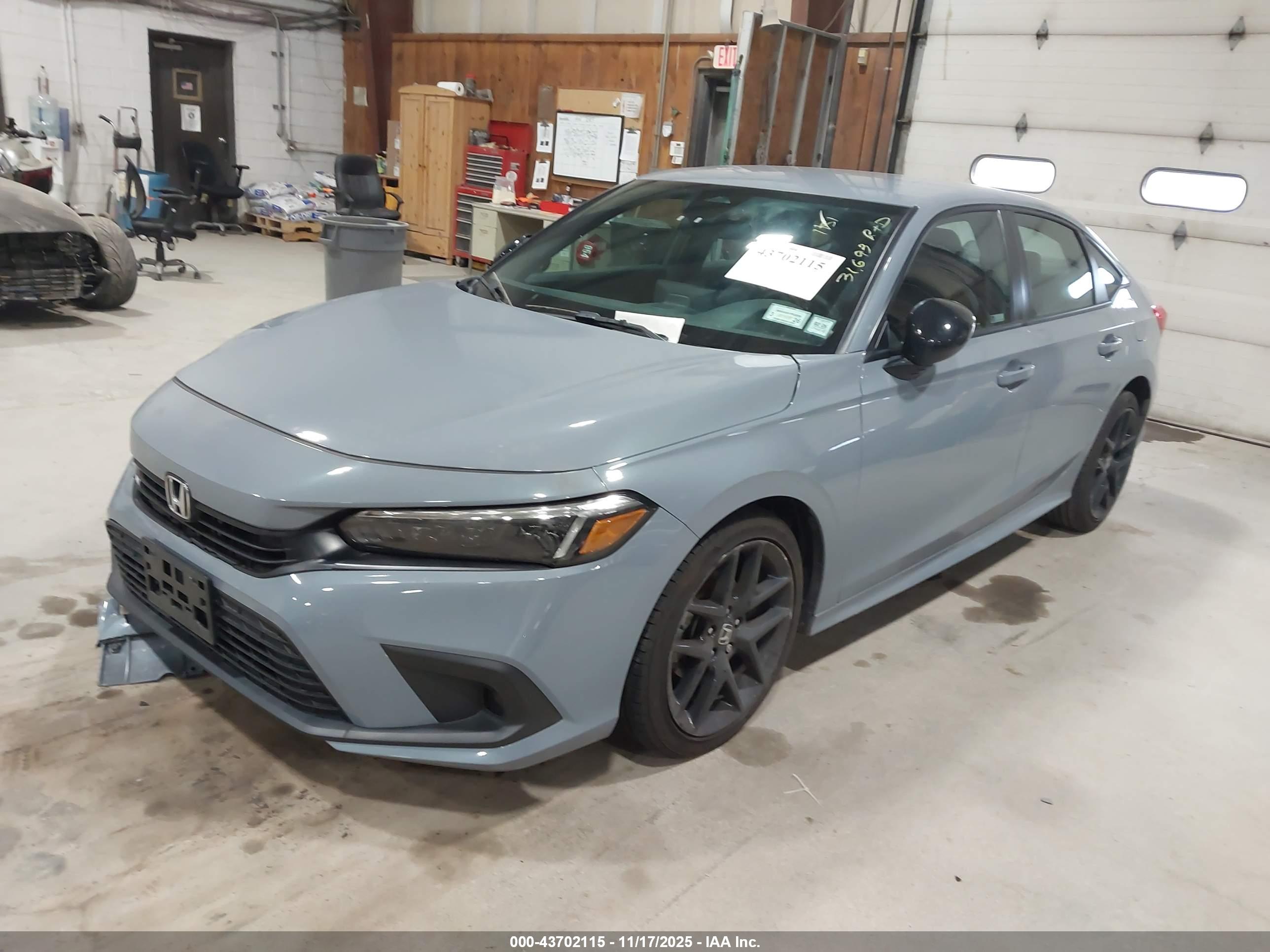 HONDA CIVIC image 2