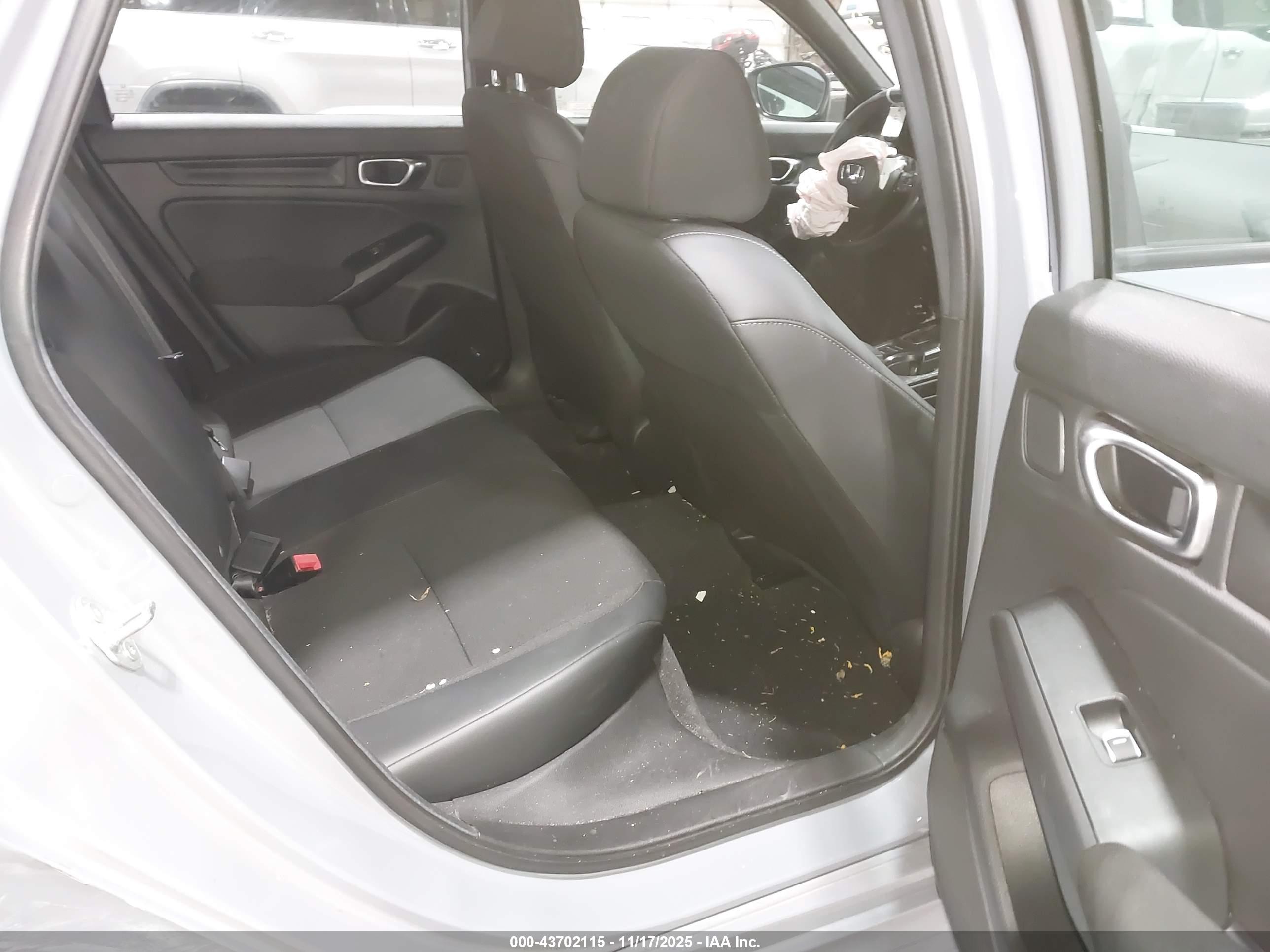 HONDA CIVIC image 8