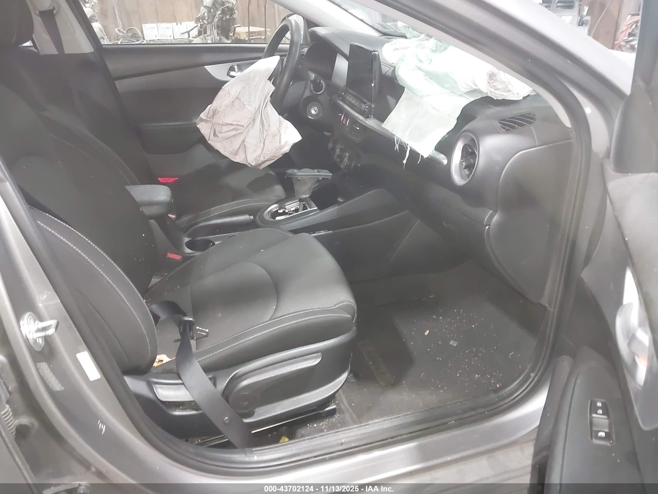 KIA FORTE image 5