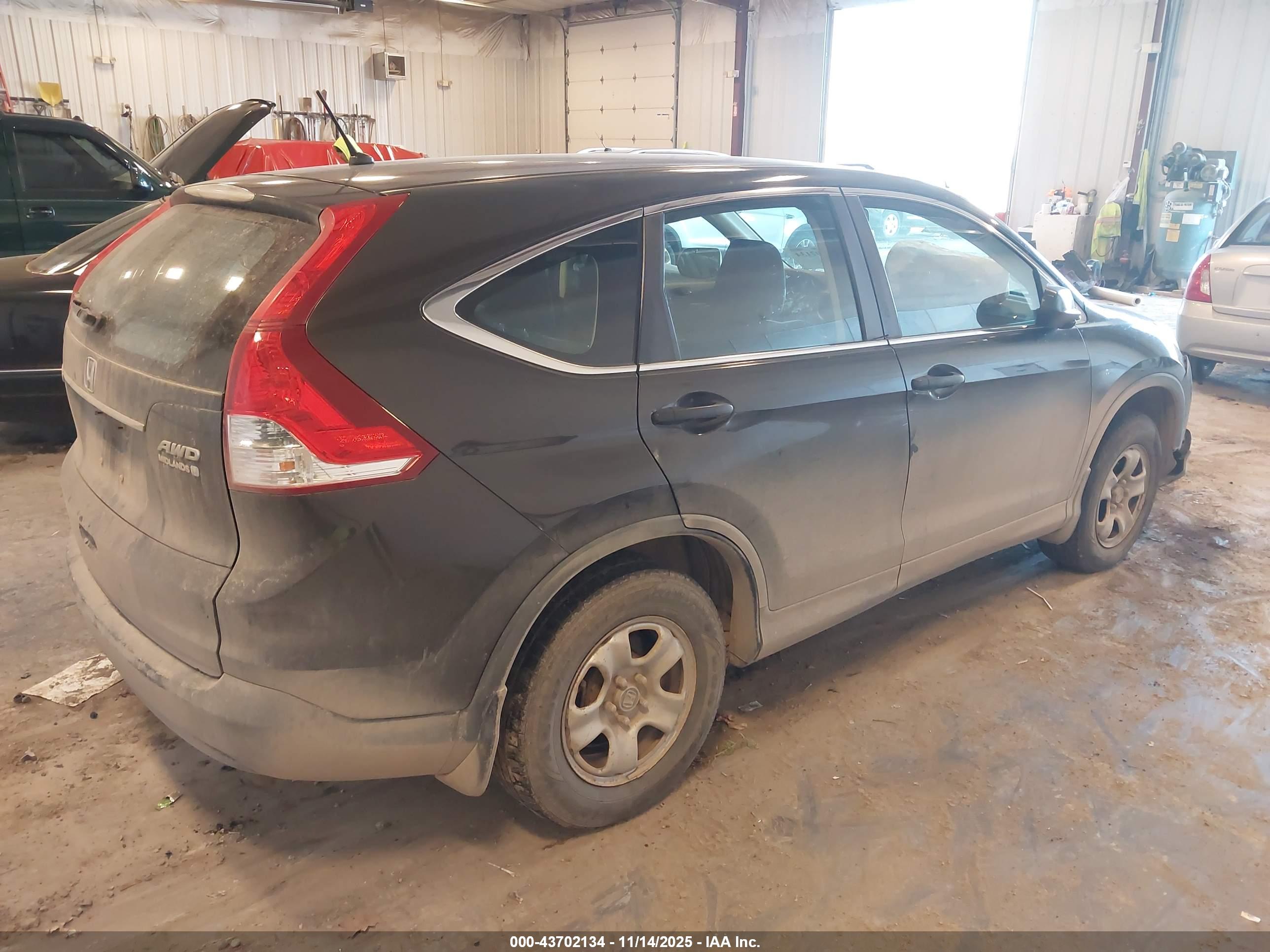 HONDA CR-V image 4