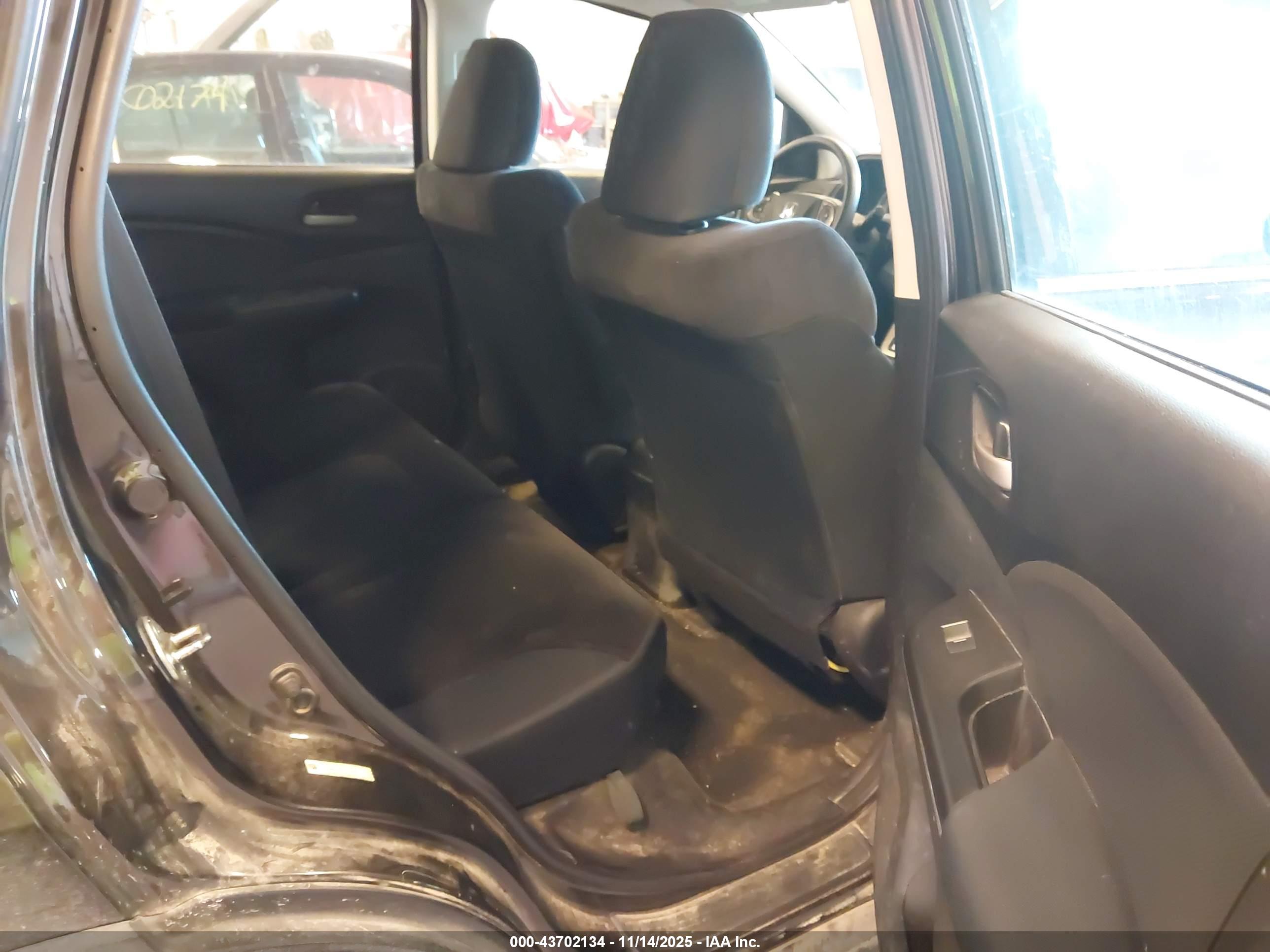 HONDA CR-V image 8