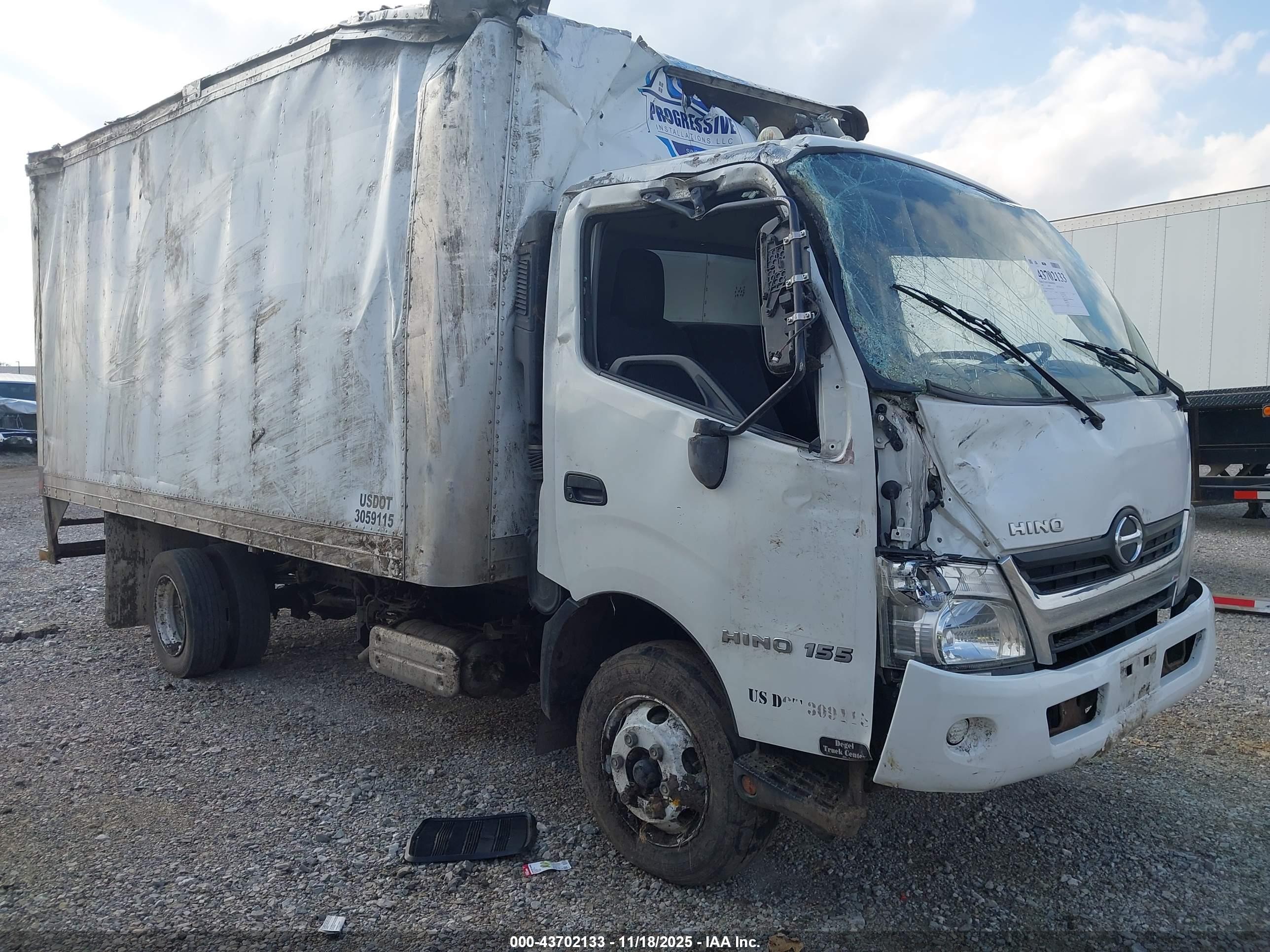 HINO XJC720/XFC720 image 2