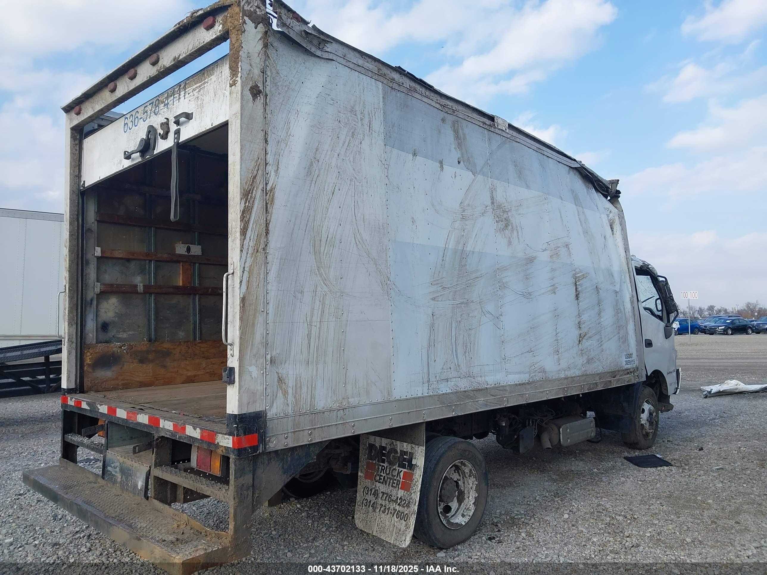 HINO XJC720/XFC720 image 3
