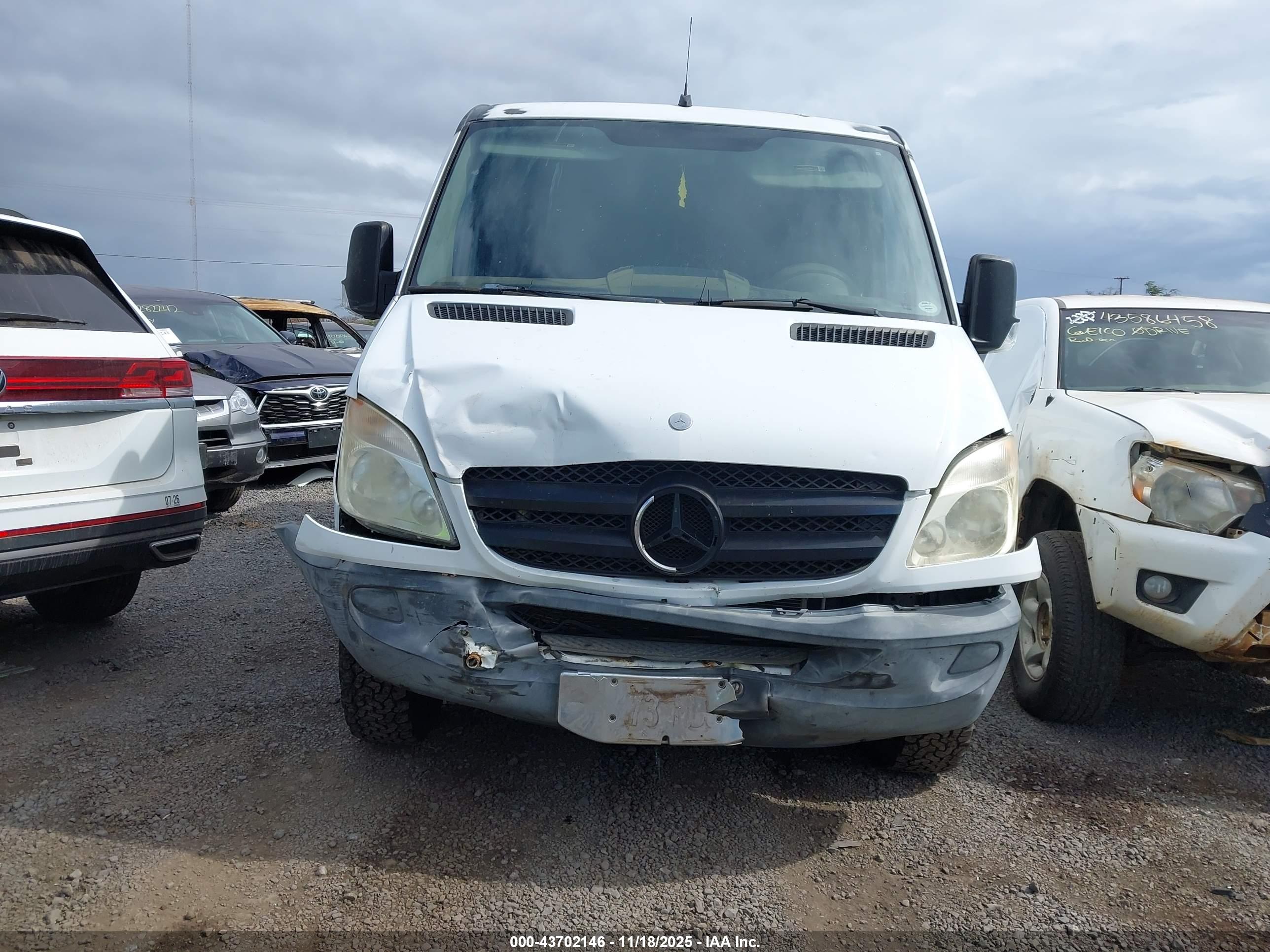 MERCEDES-BENZ SPRINTER image 6