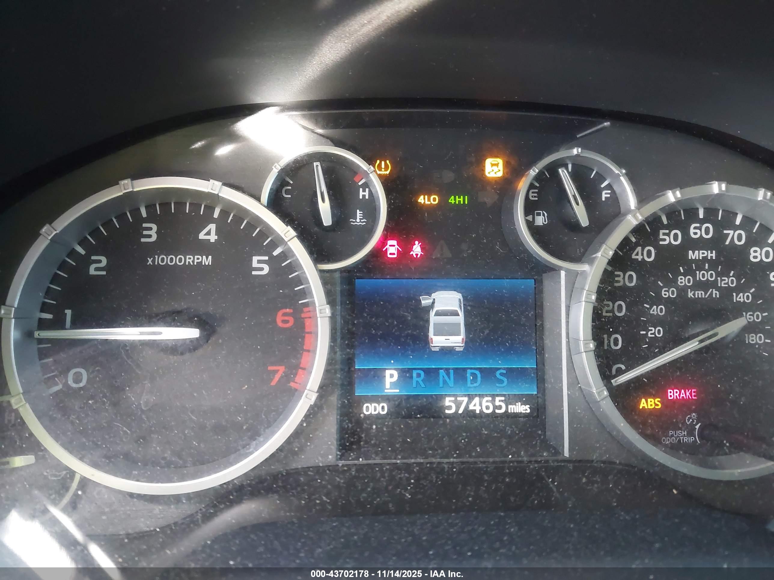 TOYOTA TUNDRA image 7