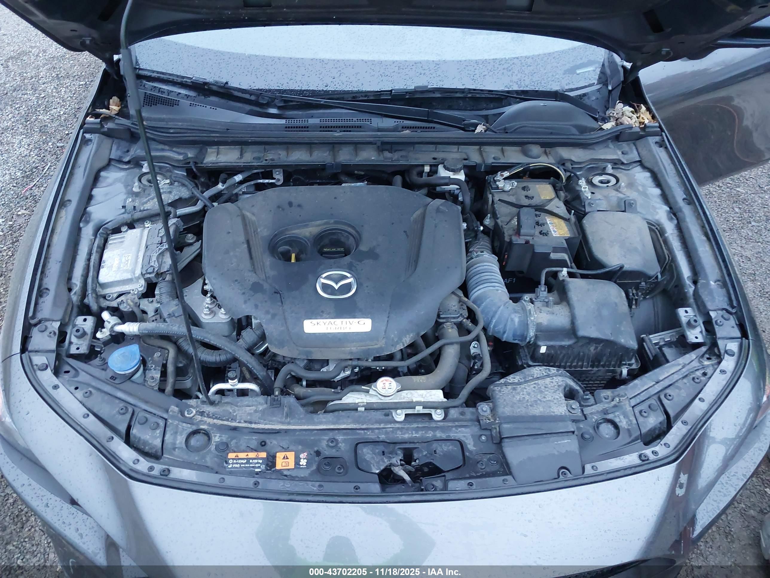 MAZDA MAZDA3 image 10