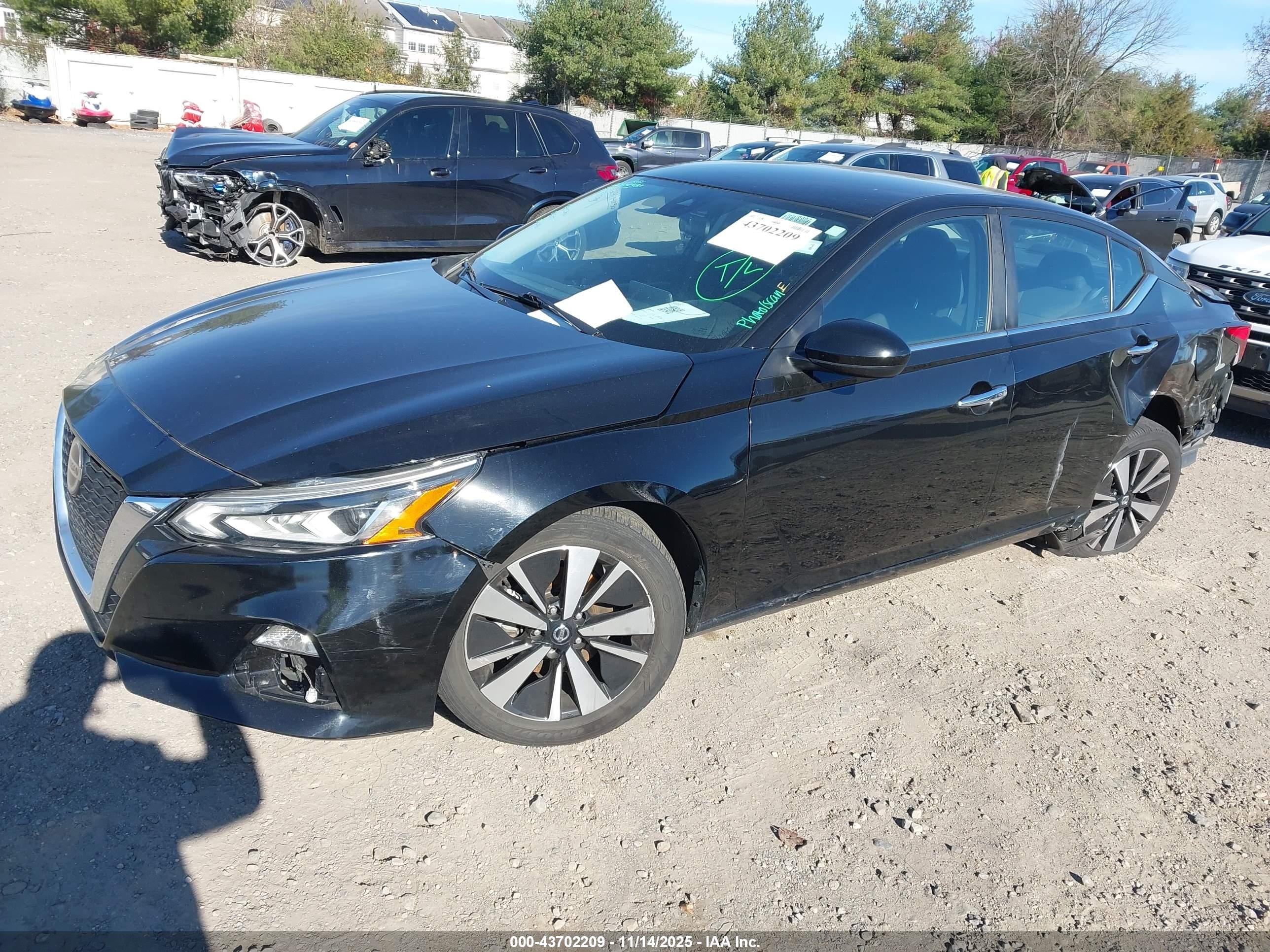 NISSAN ALTIMA image 2