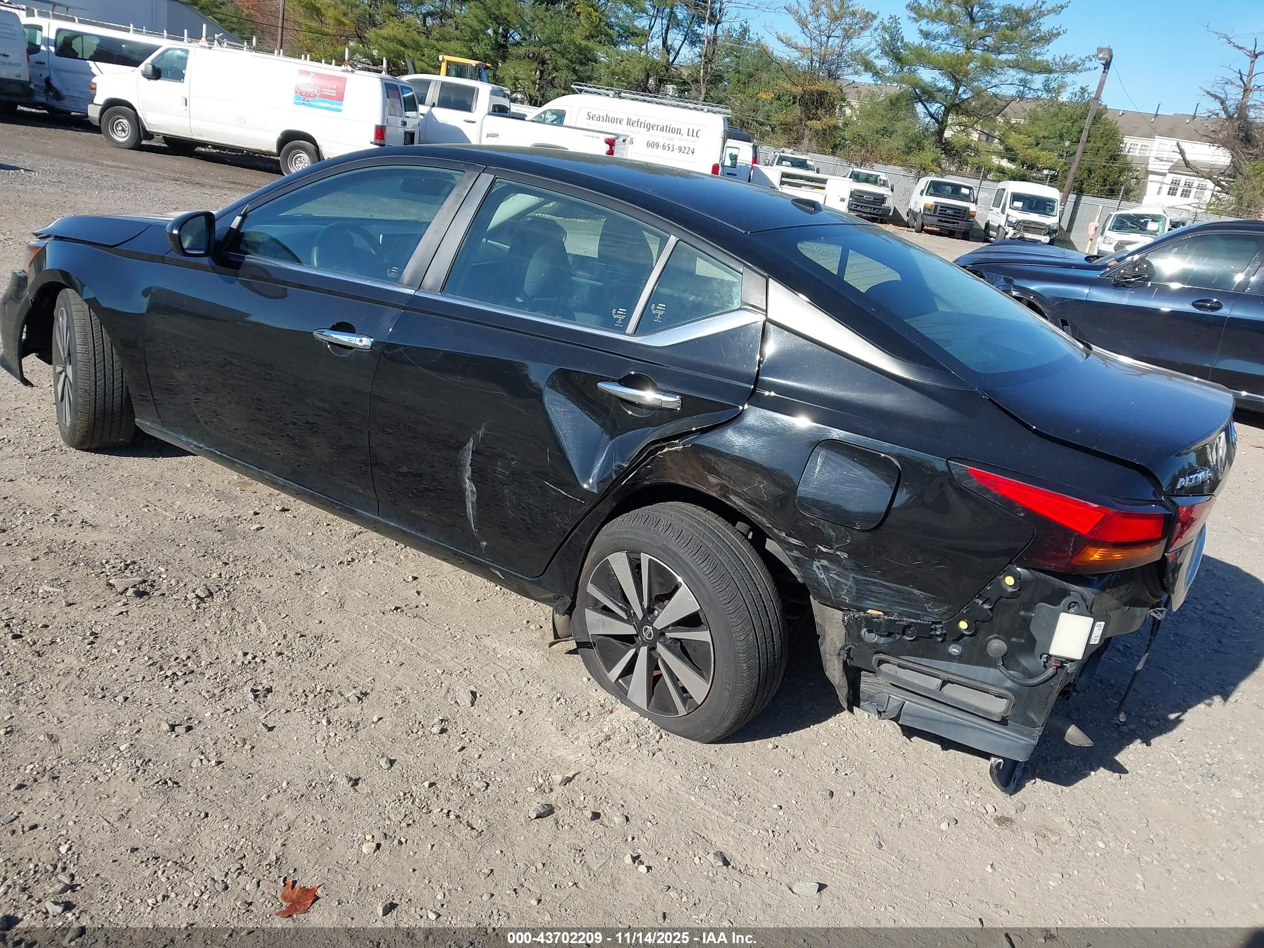 NISSAN ALTIMA image 3