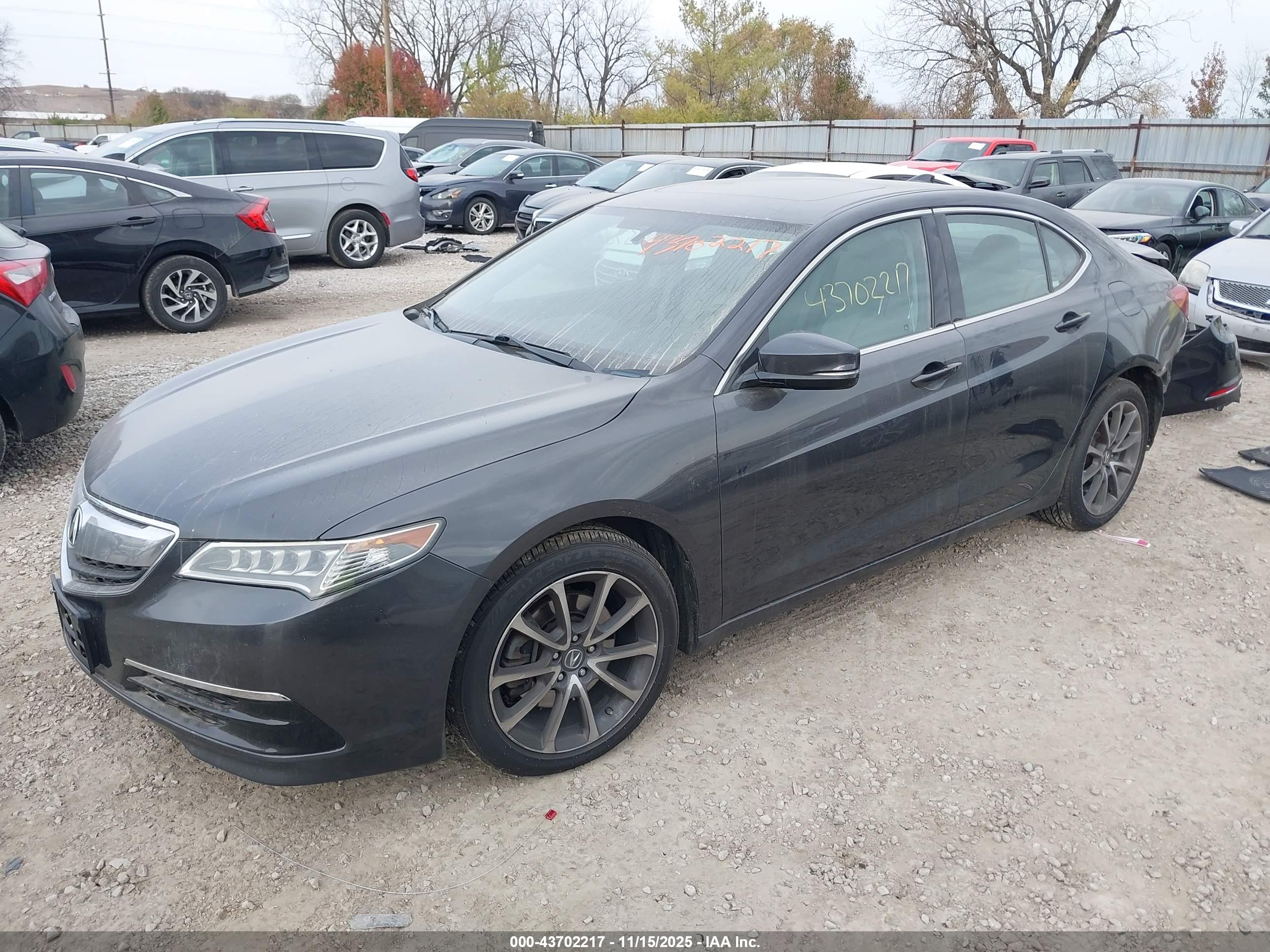 ACURA TLX image 2