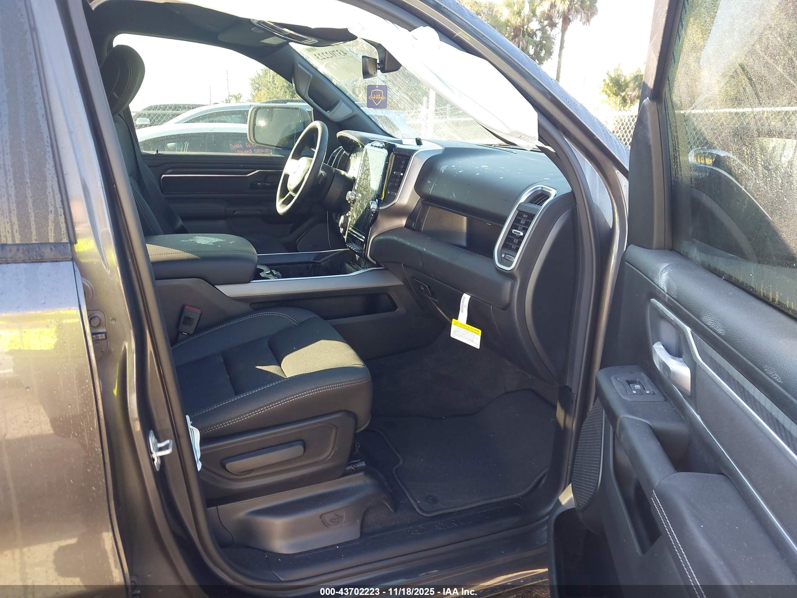 RAM 1500 image 5