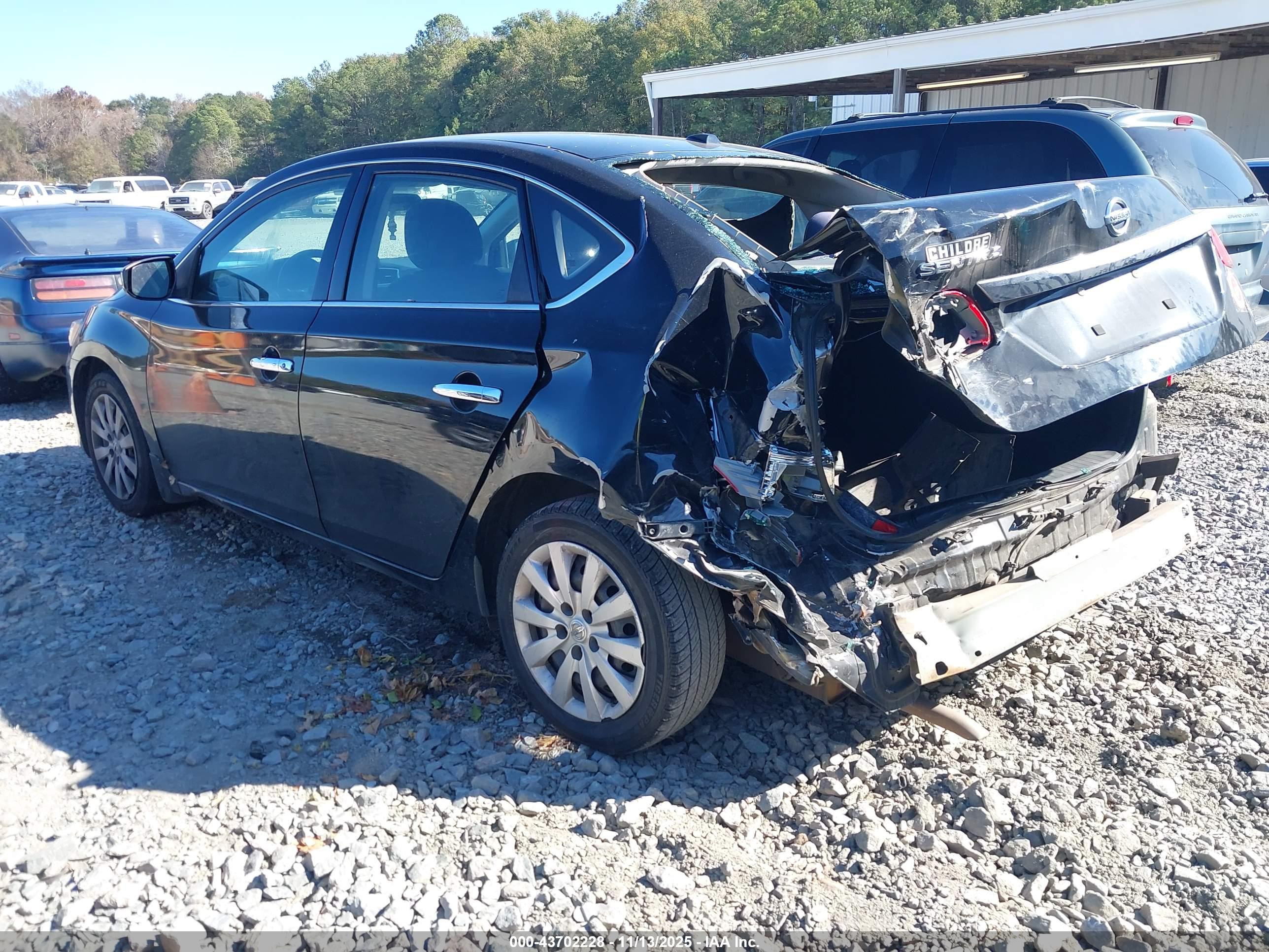 NISSAN SENTRA image 3