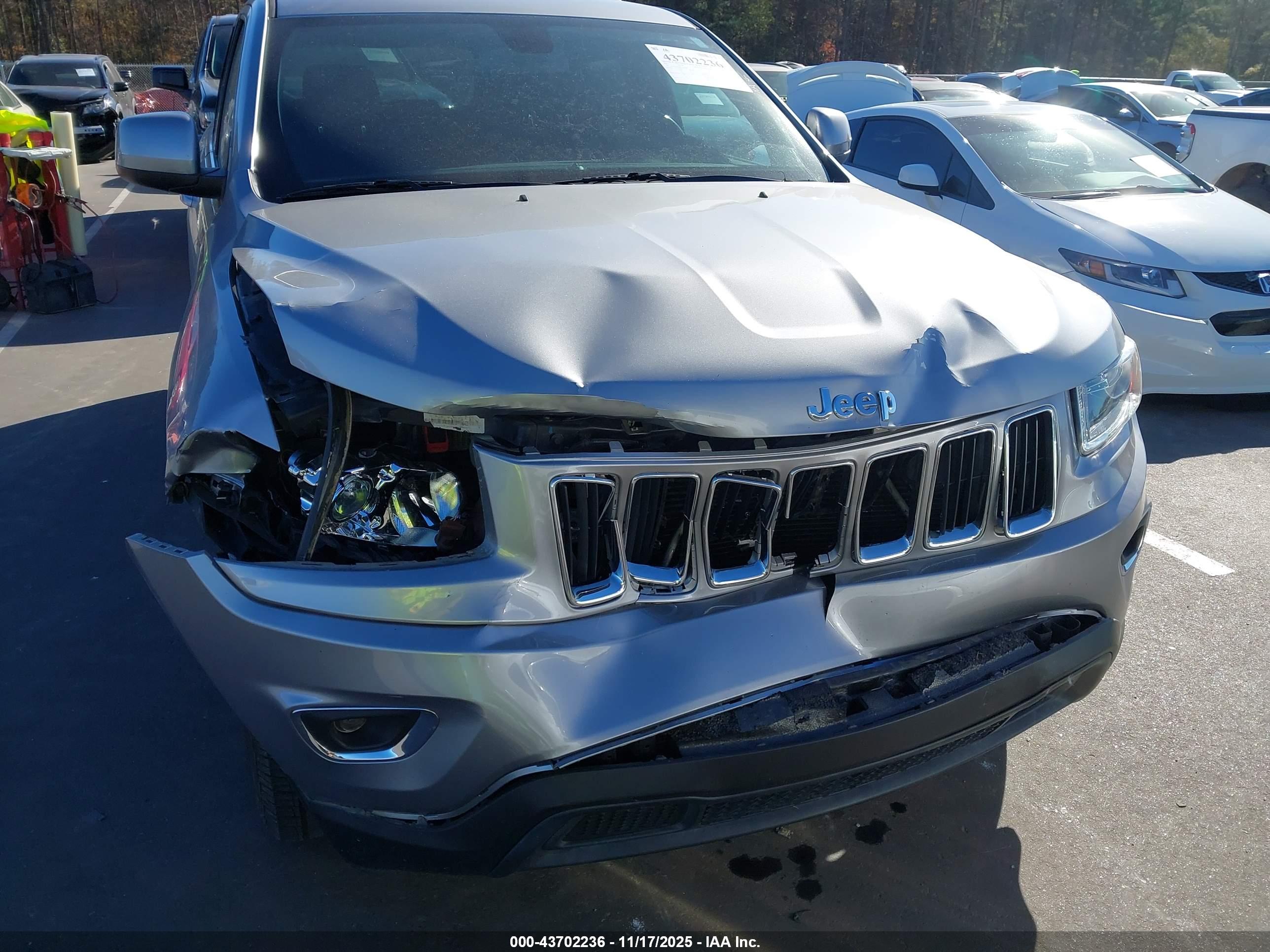 JEEP GRAND image 6