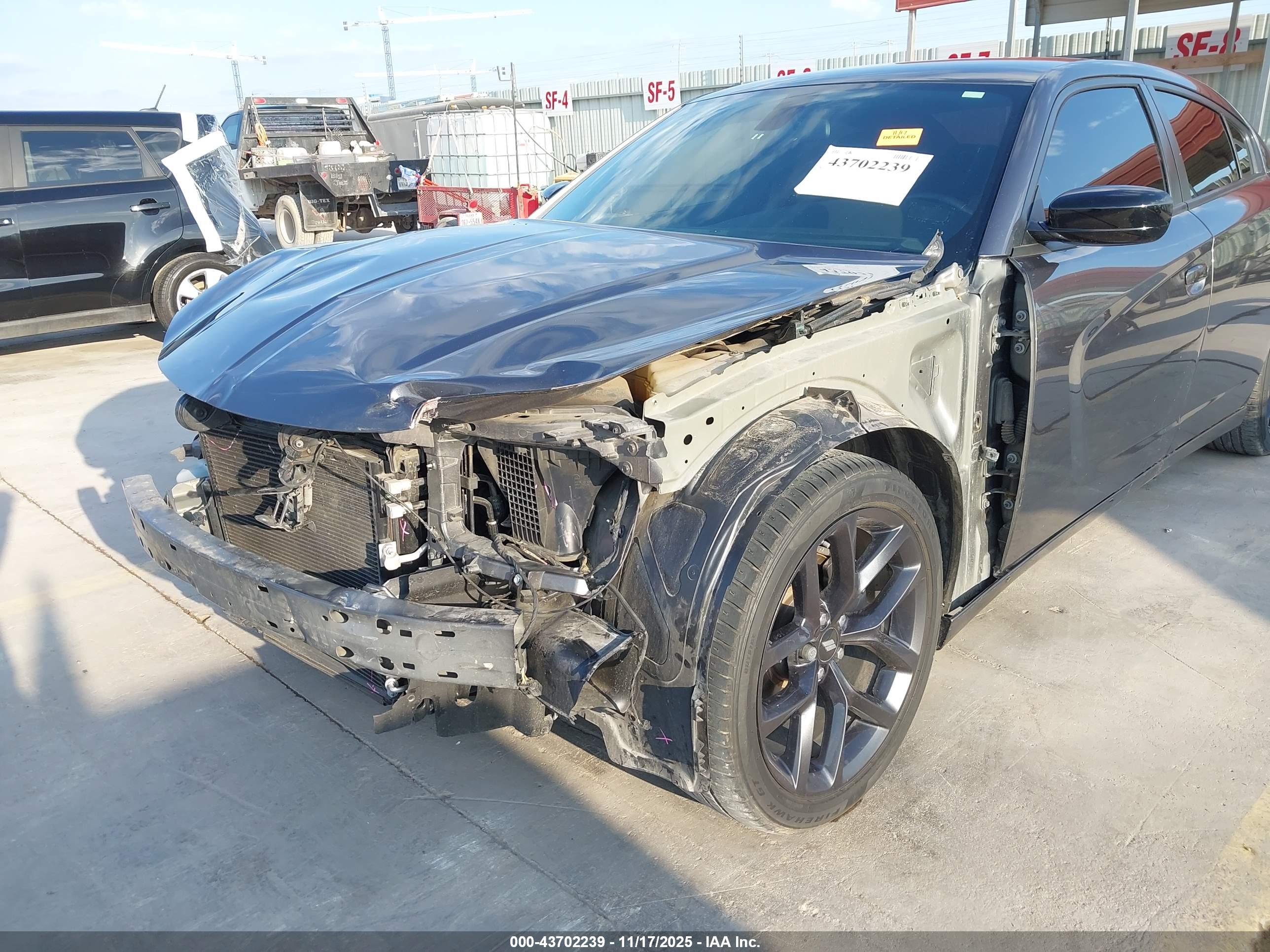 DODGE CHARGER image 6