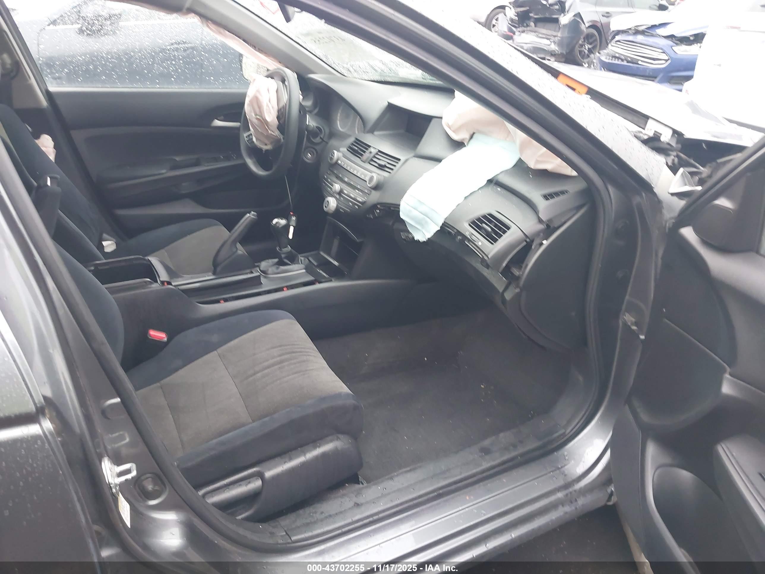 HONDA ACCORD image 5