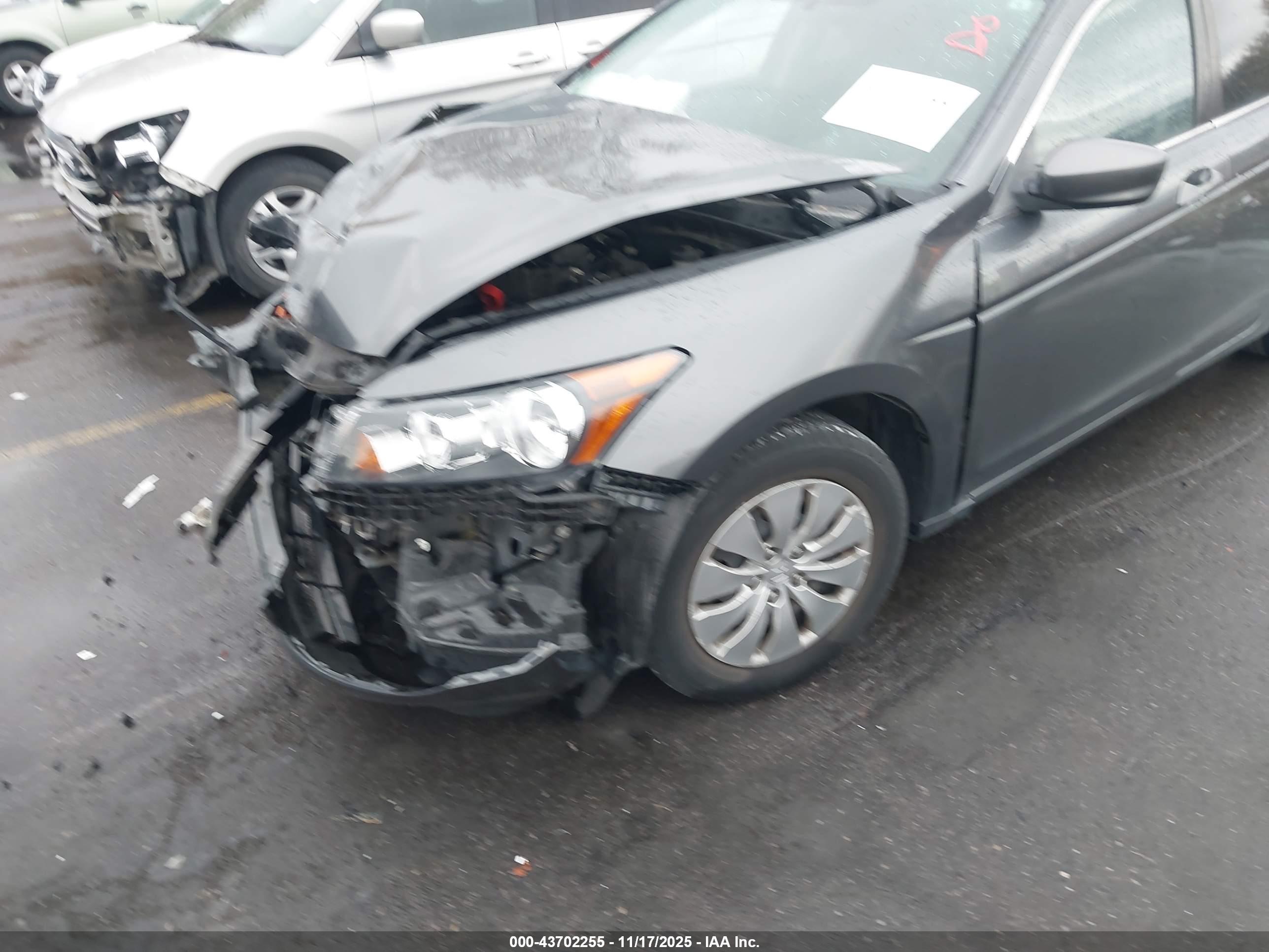 HONDA ACCORD image 6