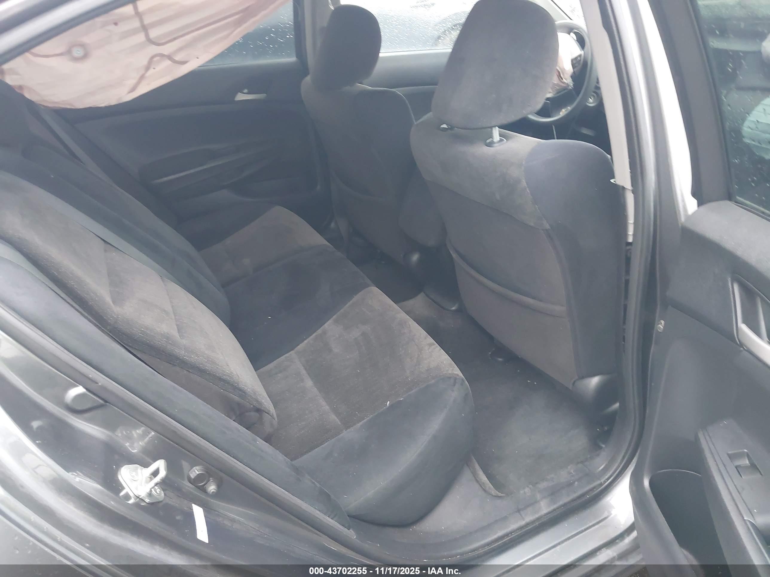 HONDA ACCORD image 8