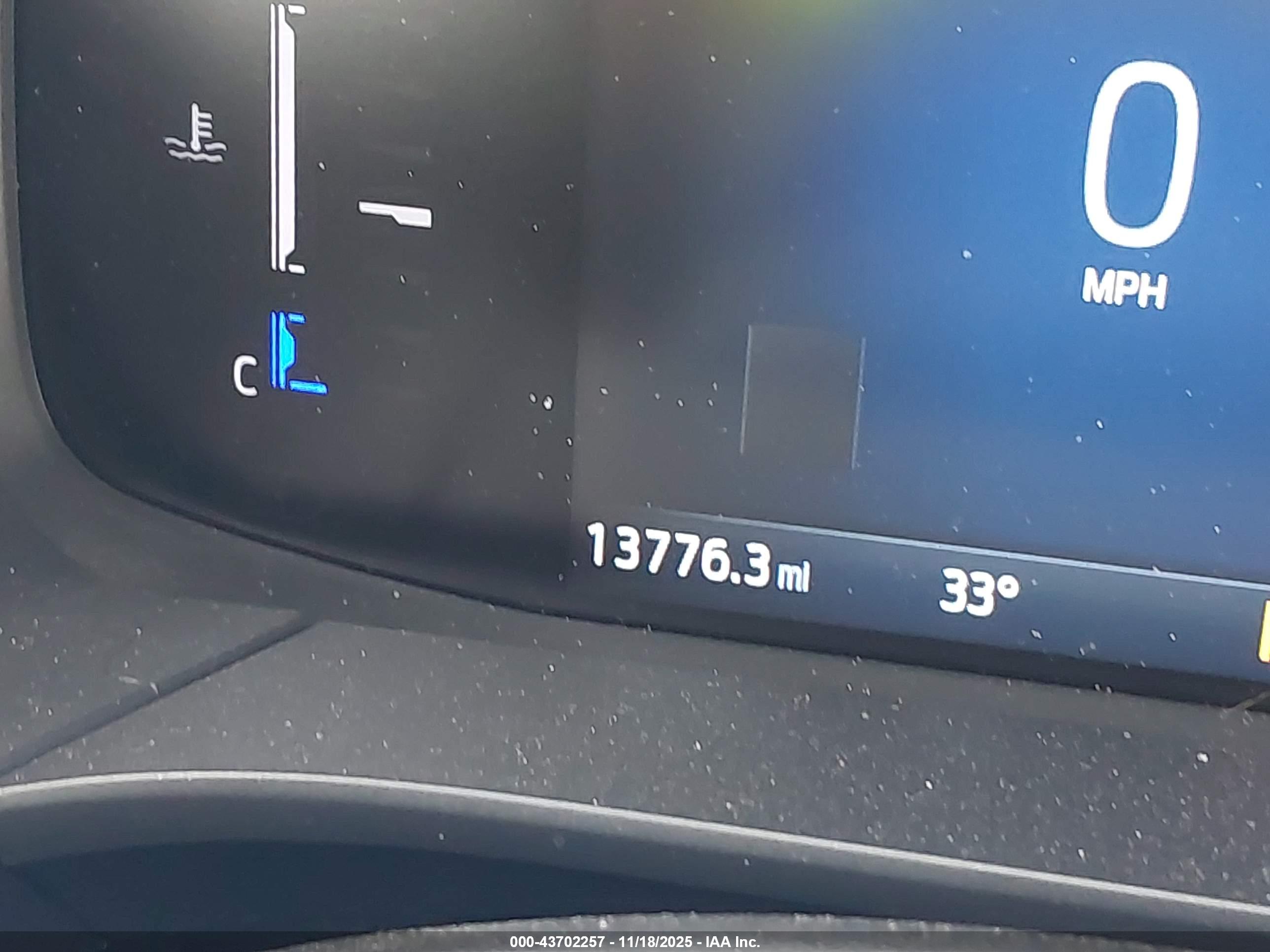 FORD ESCAPE image 7