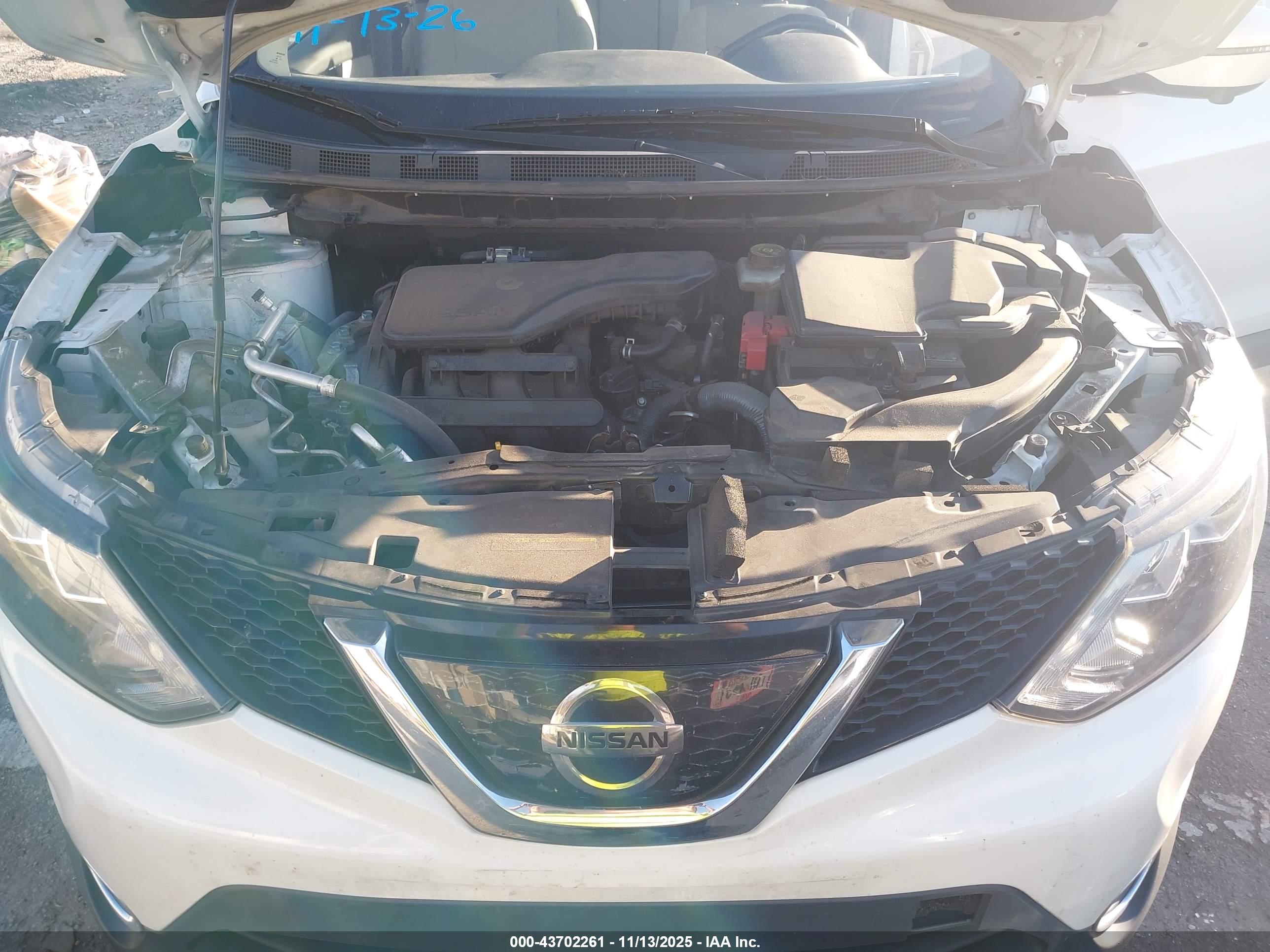 NISSAN ROGUE image 10