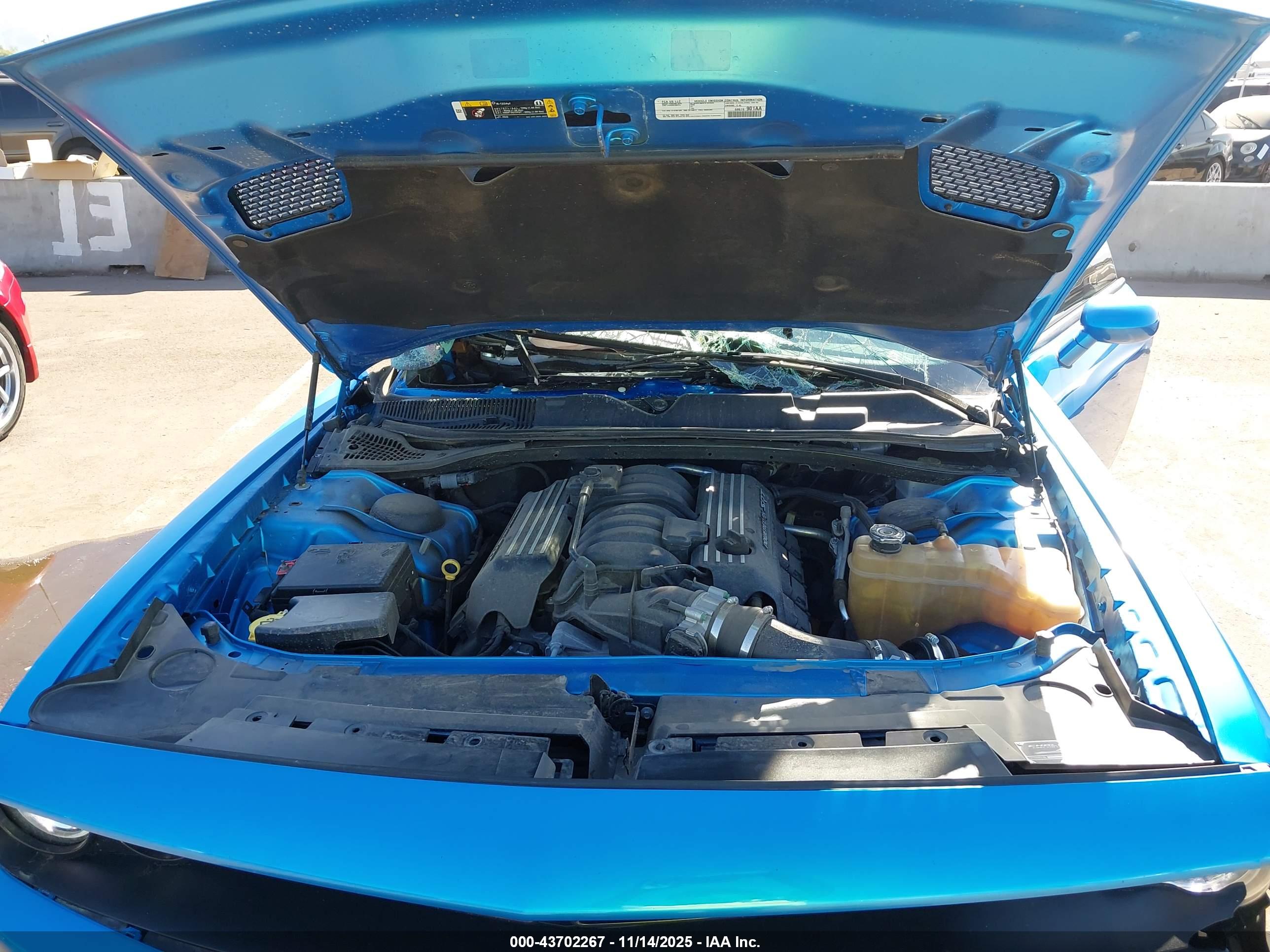 DODGE CHALLENGER image 10