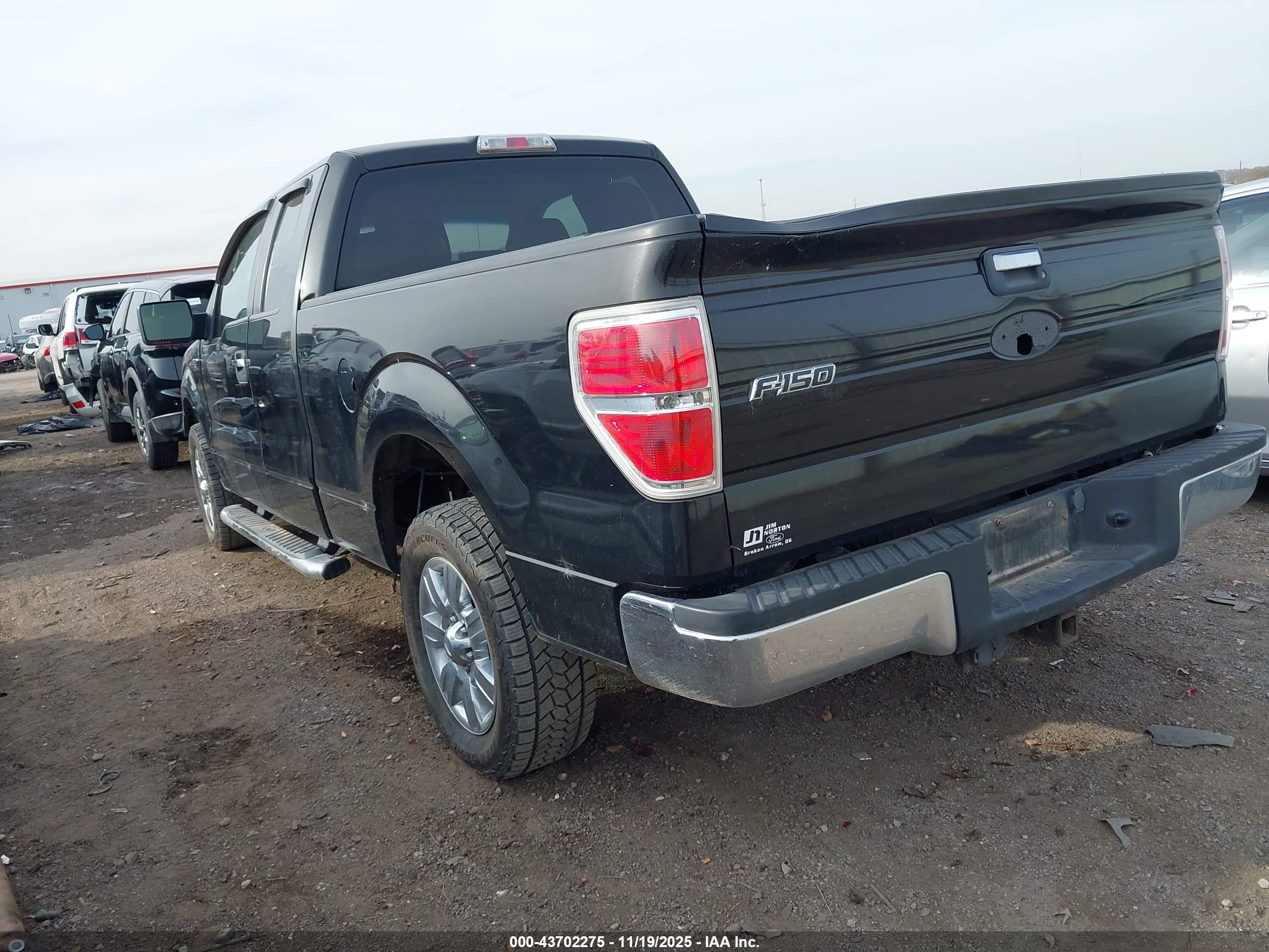 FORD F-150 image 3