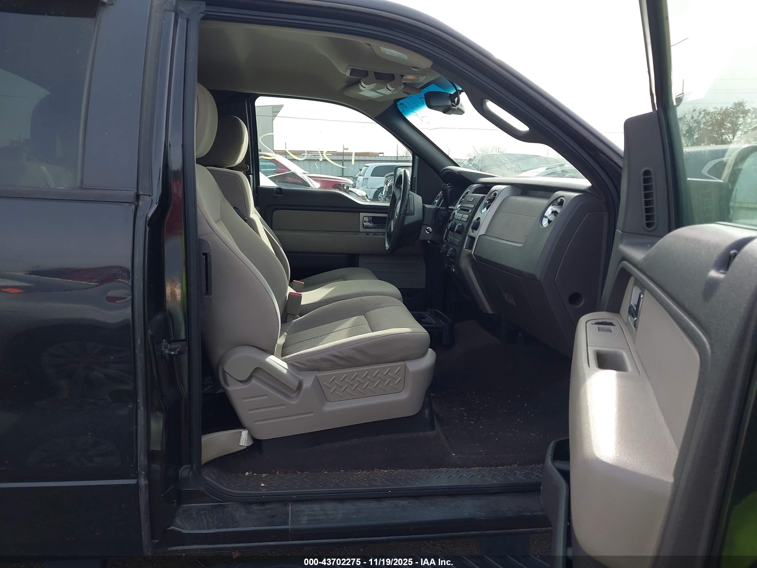 FORD F-150 image 5