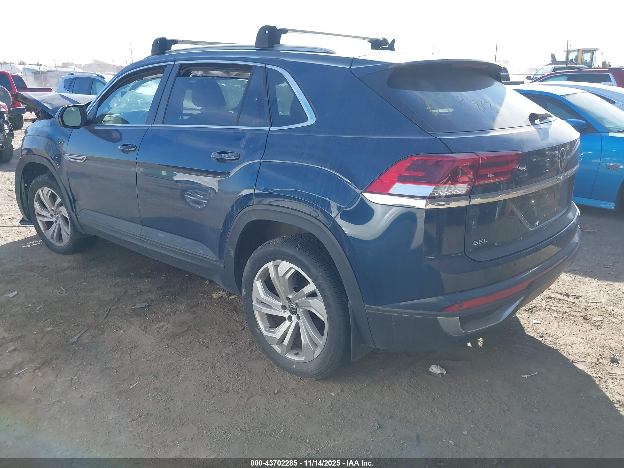 VOLKSWAGEN ATLAS image 3