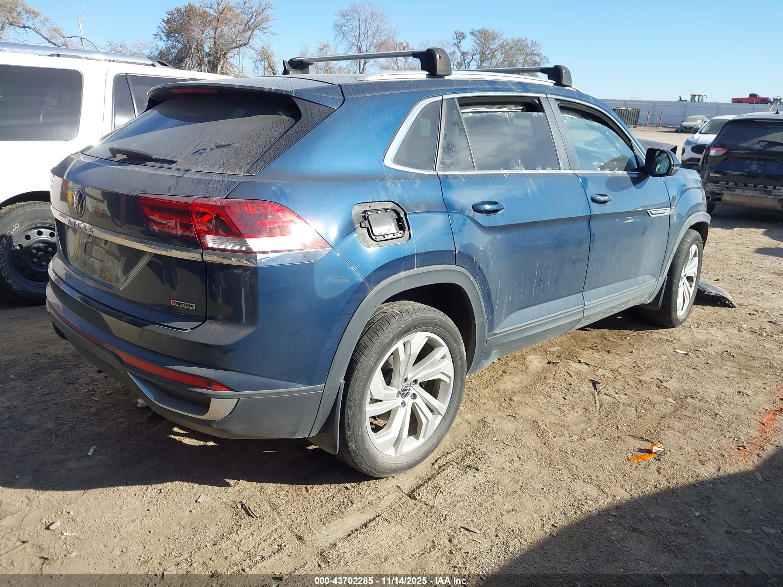 VOLKSWAGEN ATLAS image 4