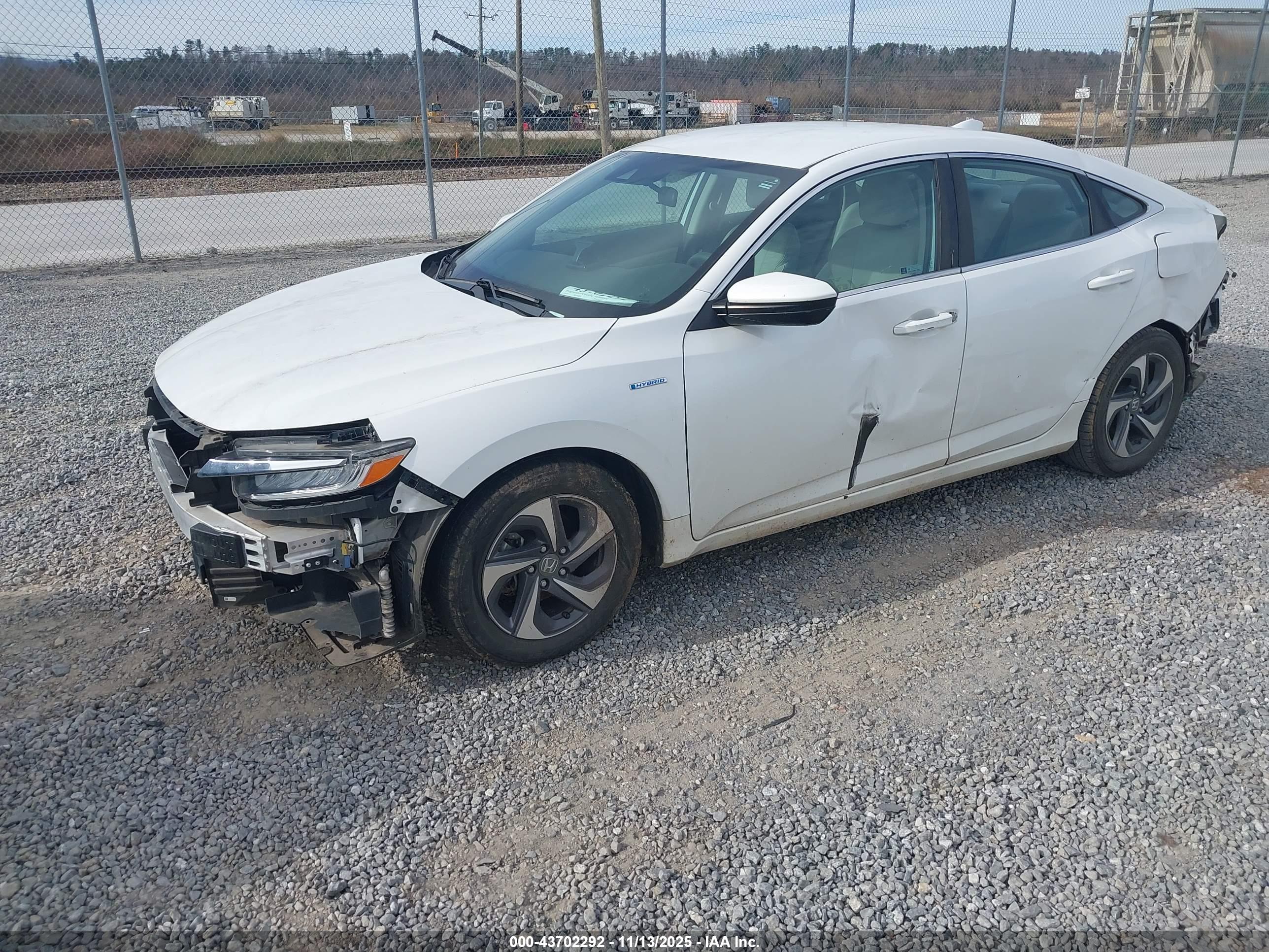 HONDA INSIGHT image 2