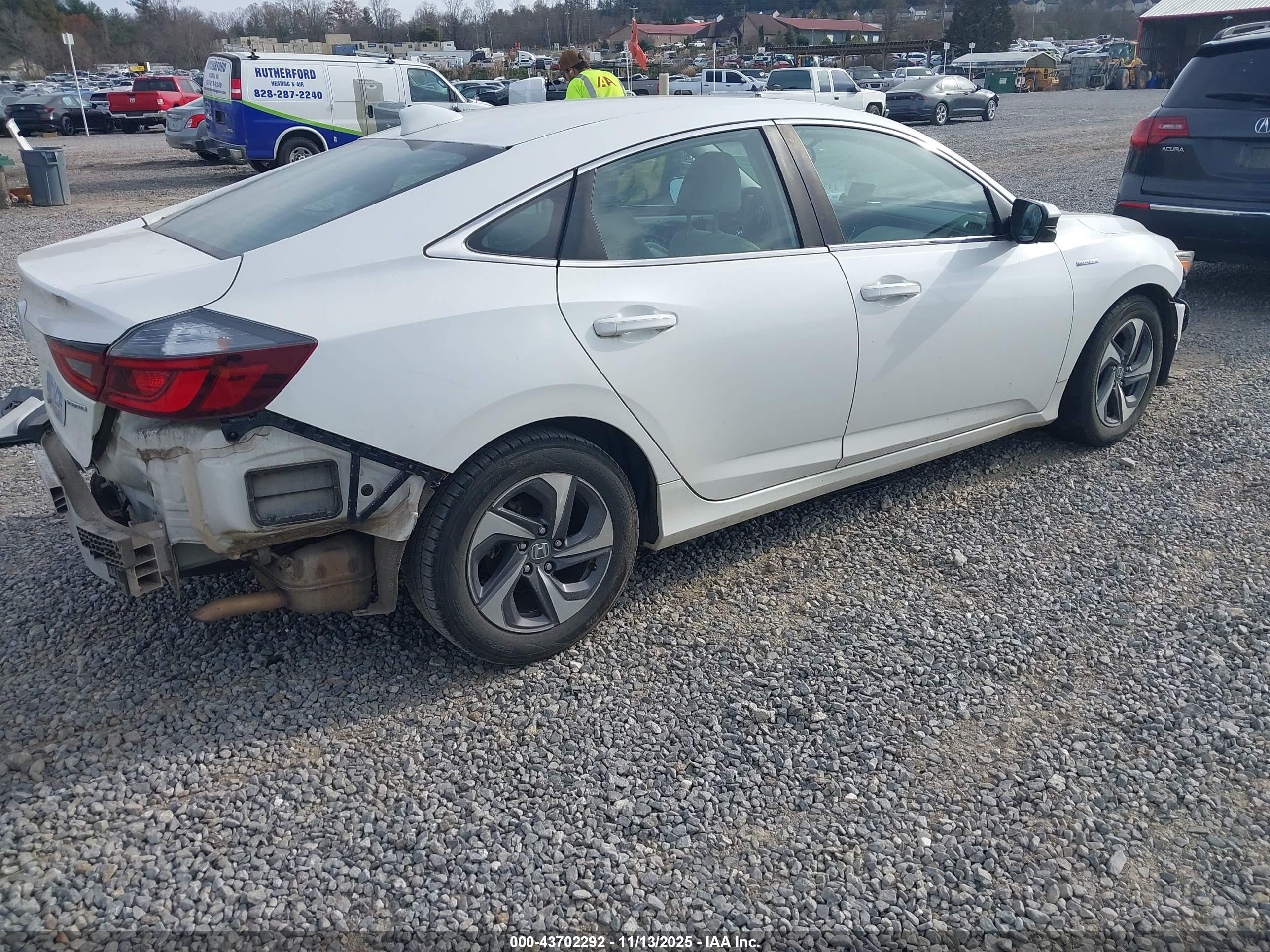 HONDA INSIGHT image 4