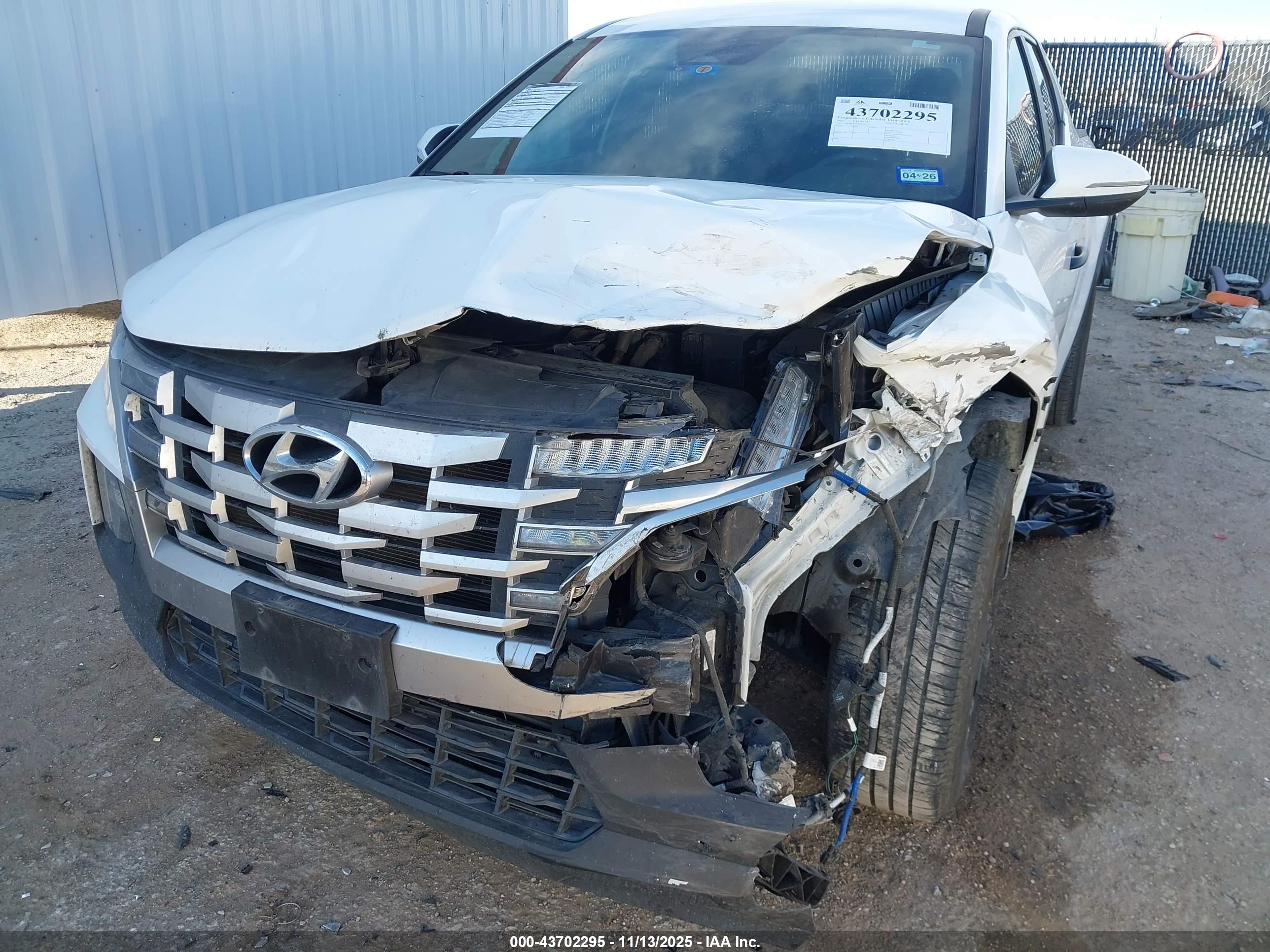 HYUNDAI SANTA image 6
