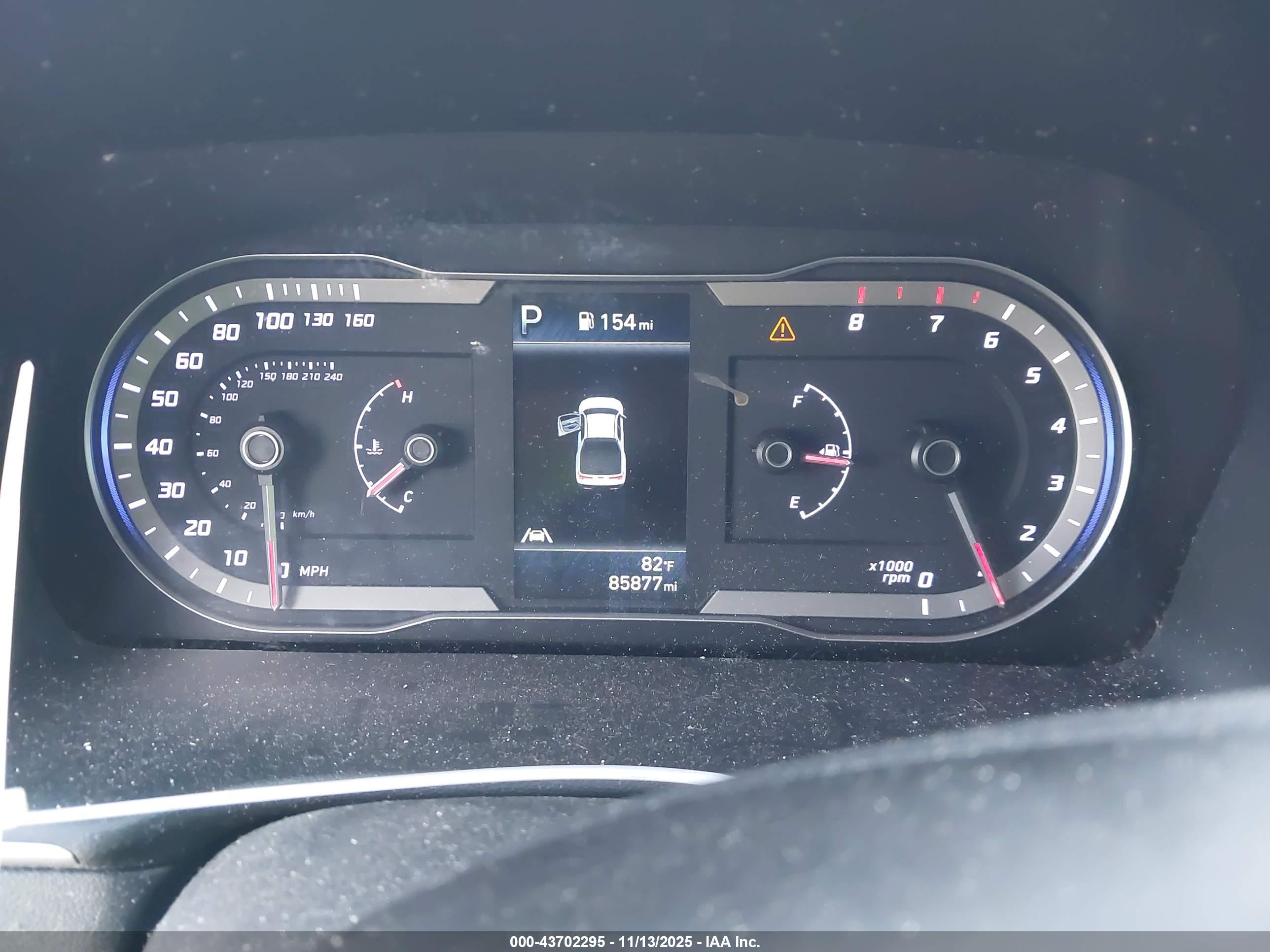 HYUNDAI SANTA image 7